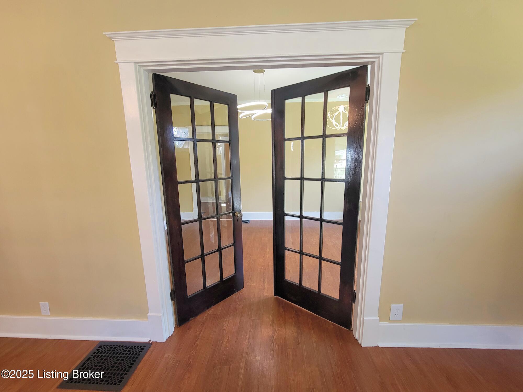 1313 Arcade Ave