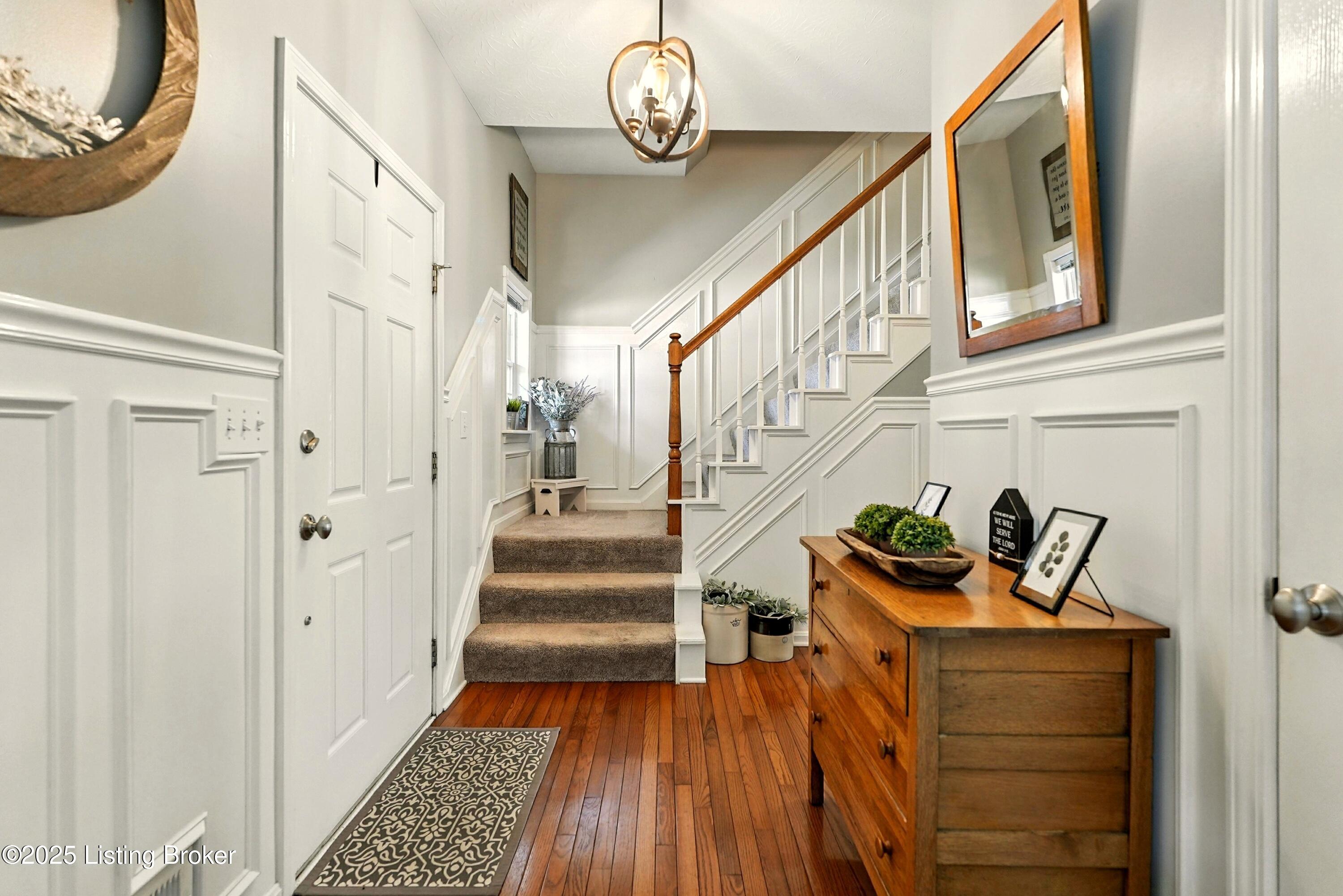 1003 Hardin Holly