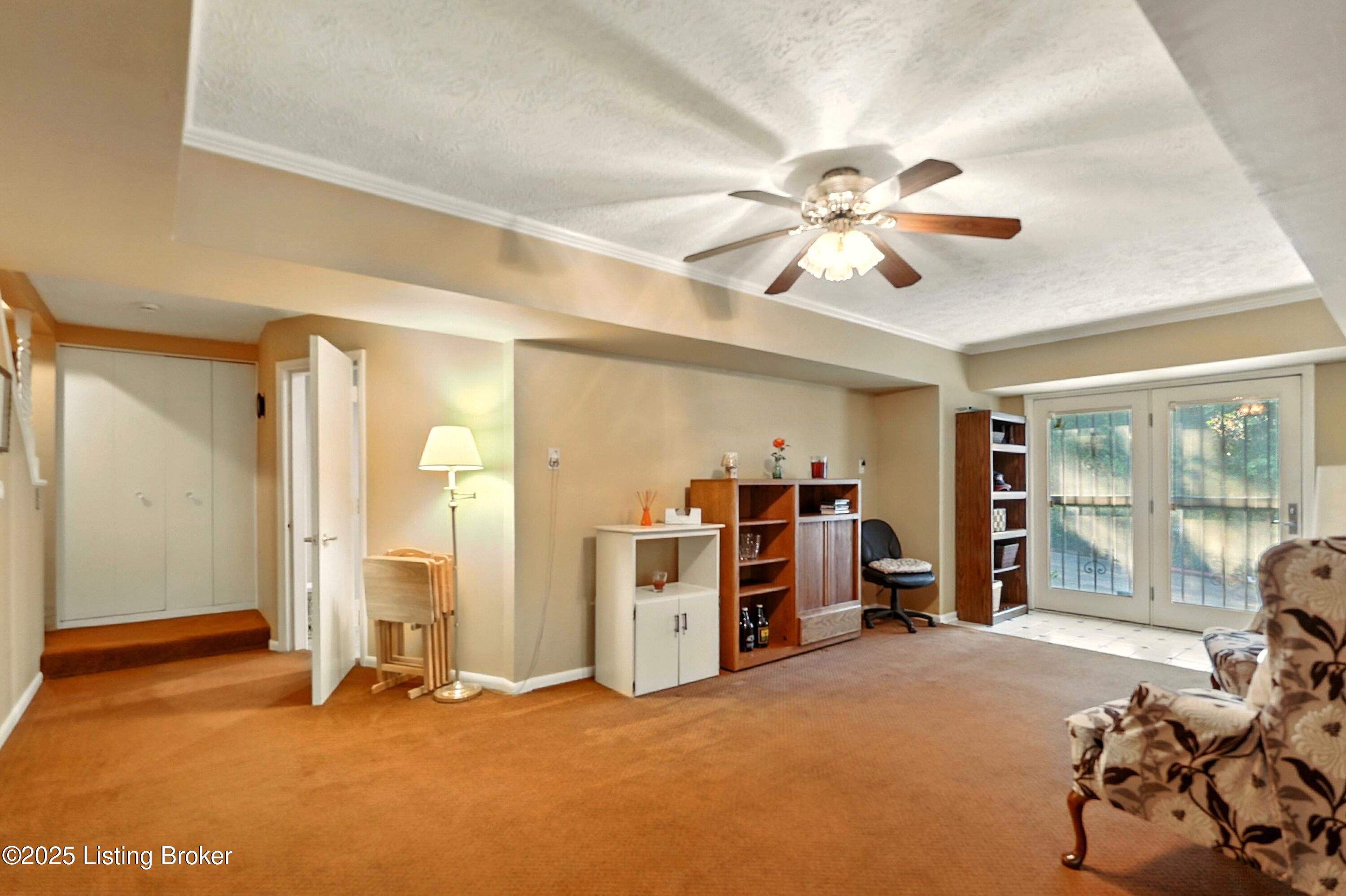 1507 Thackeray Dr