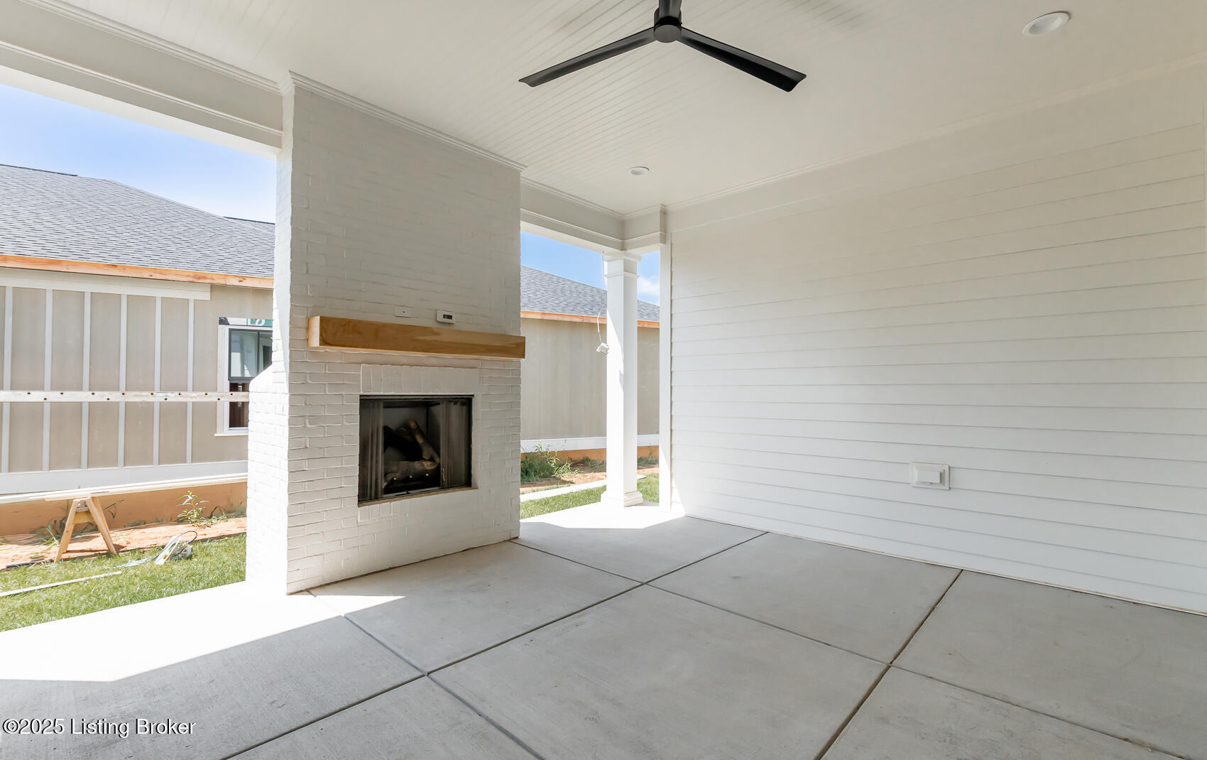 11726 Sweetflag Cir