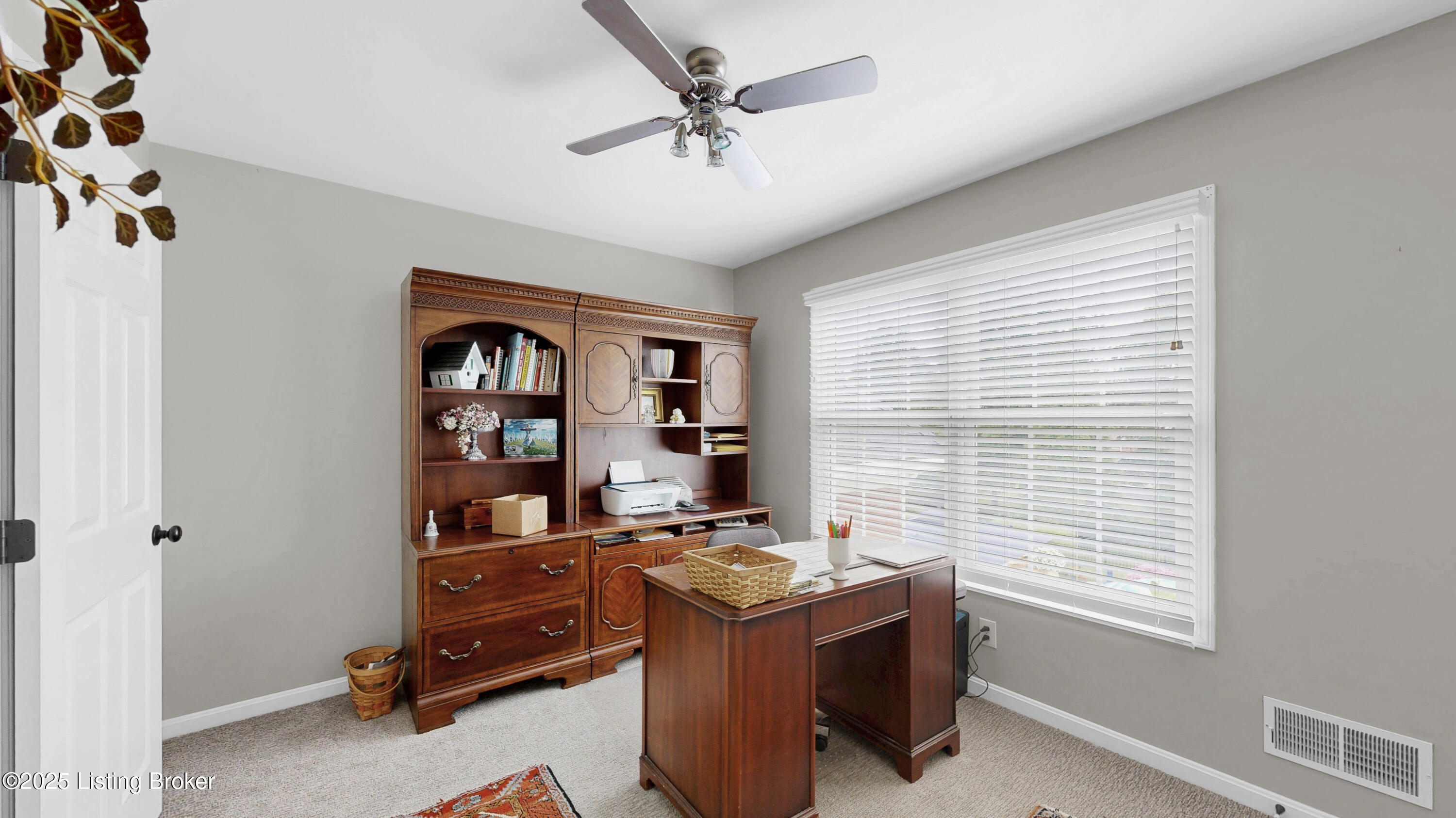 4901 Bridle Bend Way