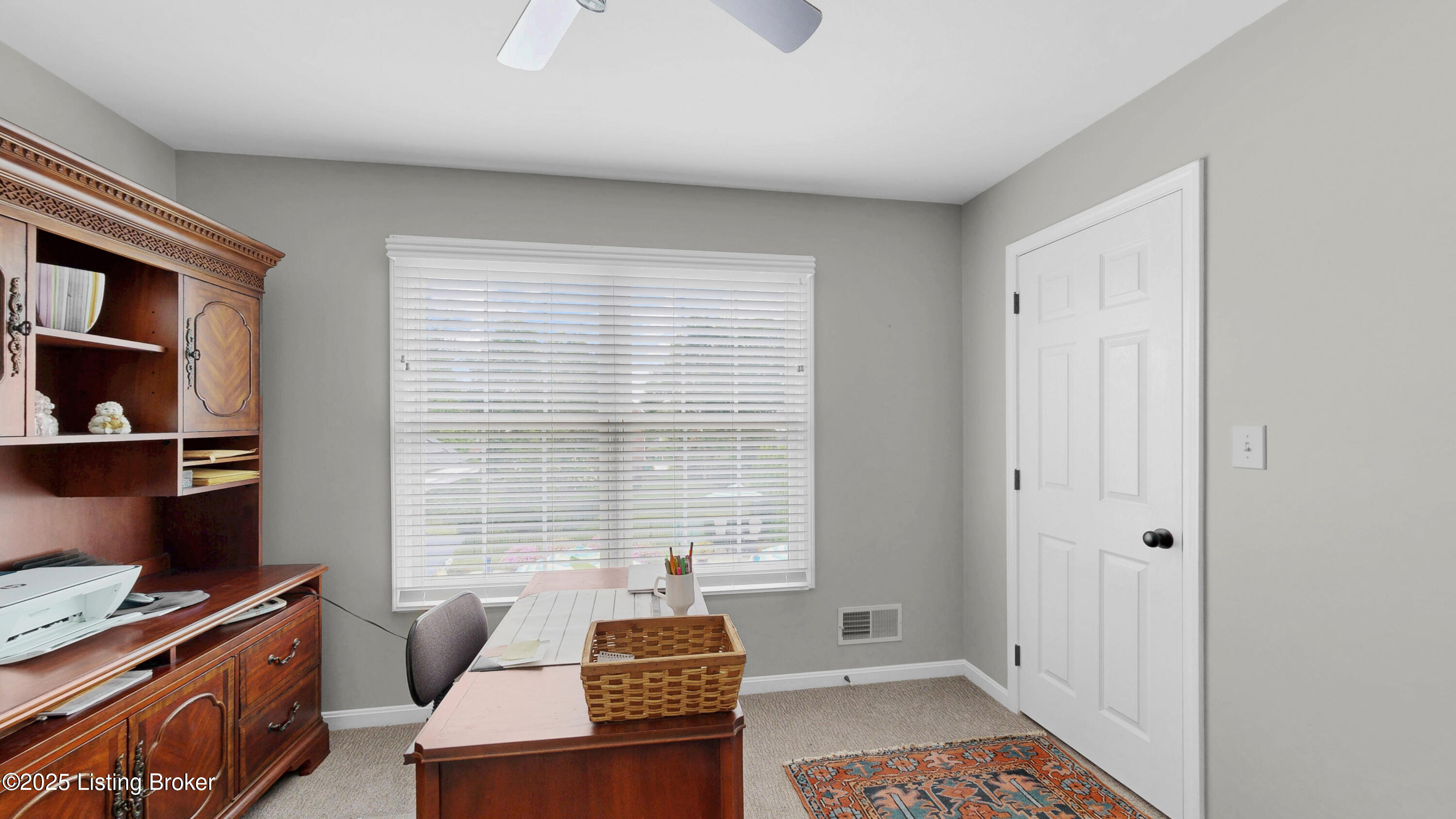 4901 Bridle Bend Way