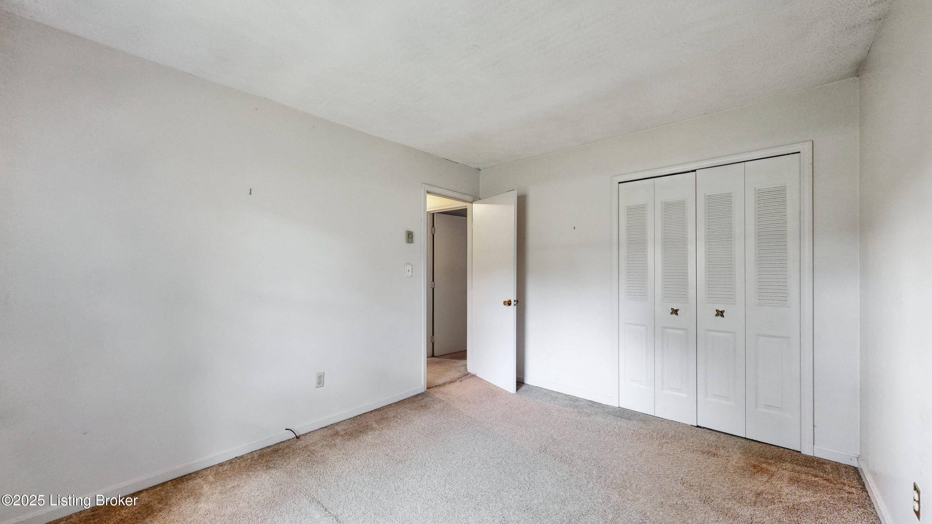 3708 Wiano Dr