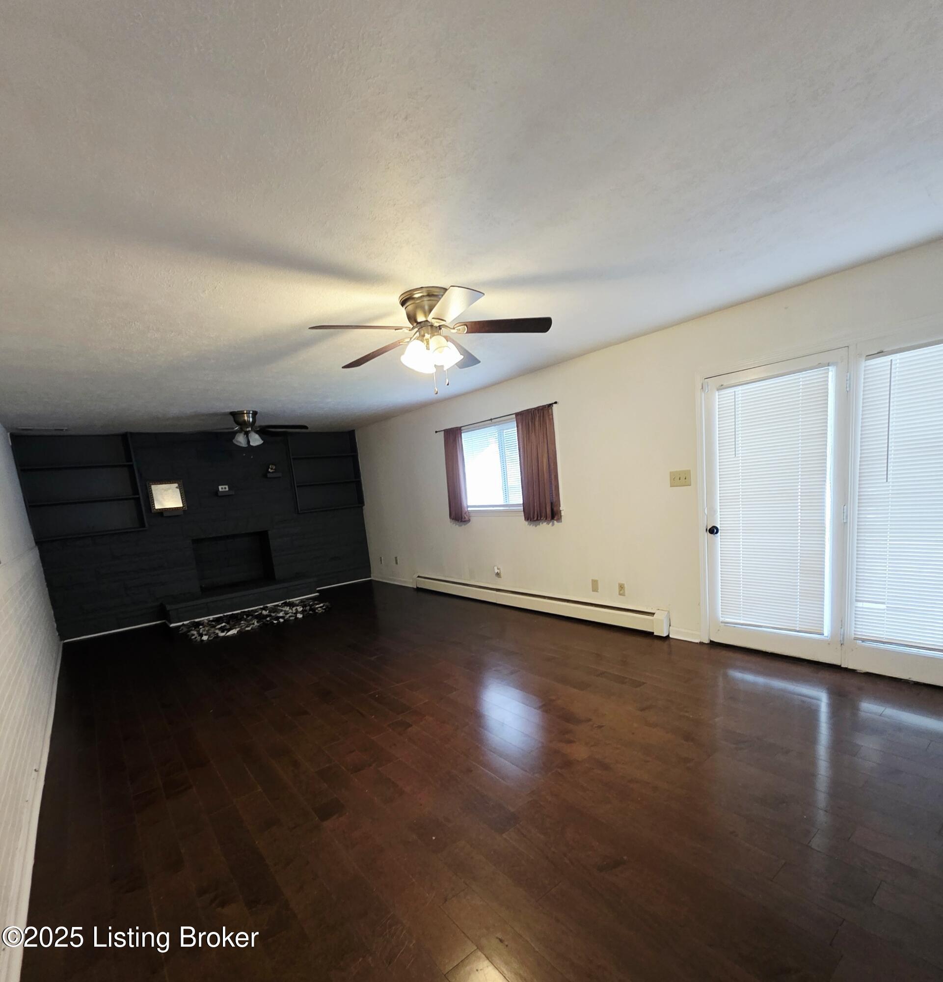 6809 Shareith Dr