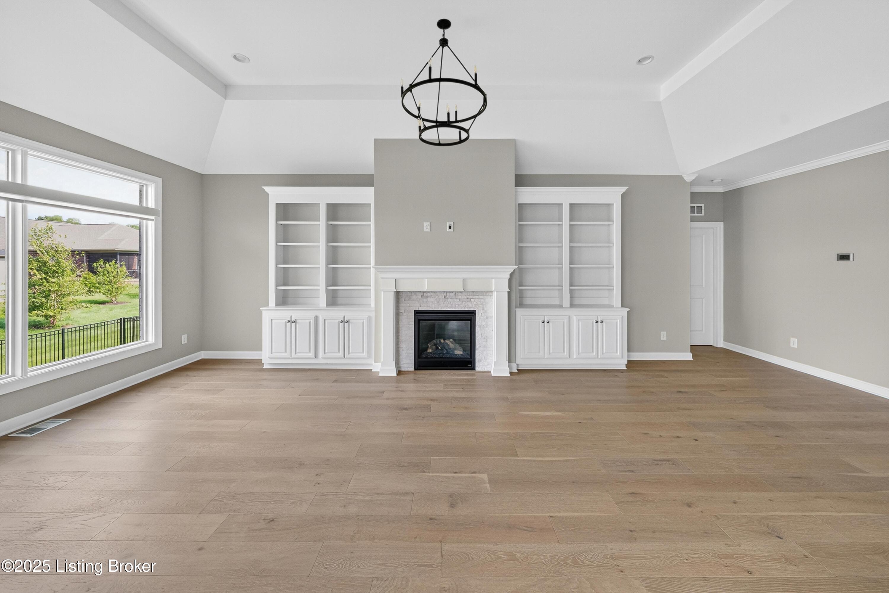 1286 Coolhouse Way