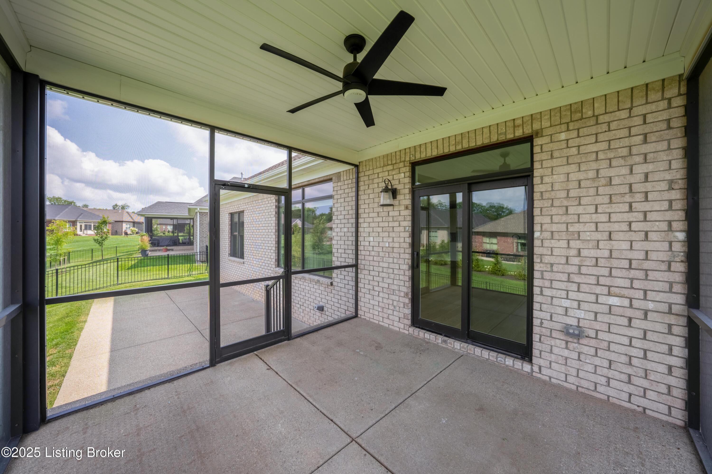 1286 Coolhouse Way