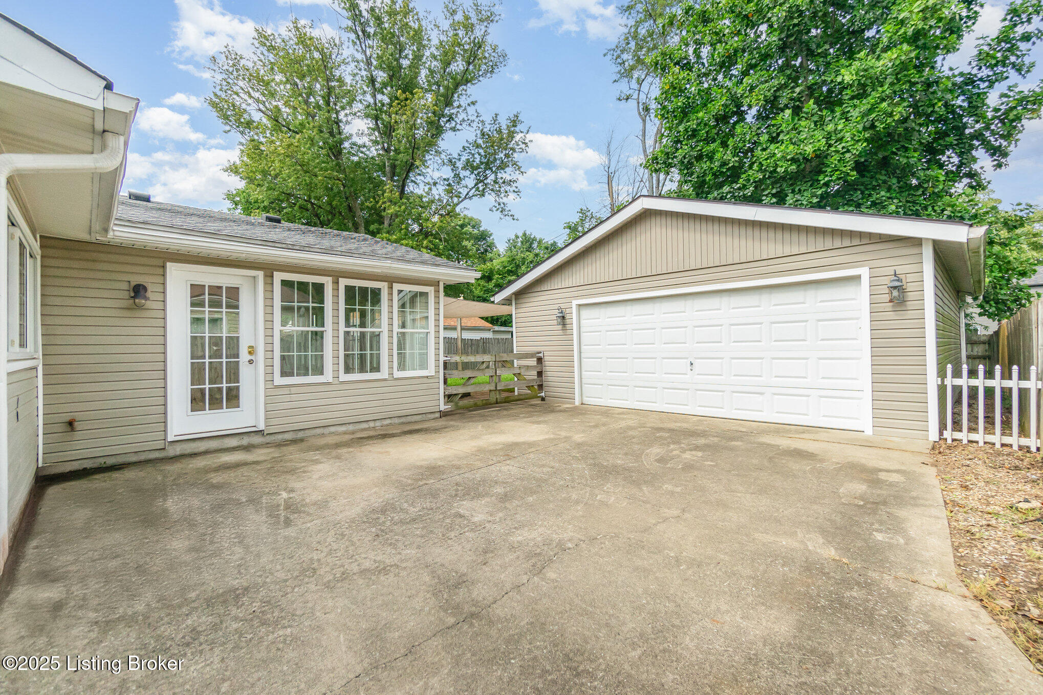 3312 Ethelwood Dr
