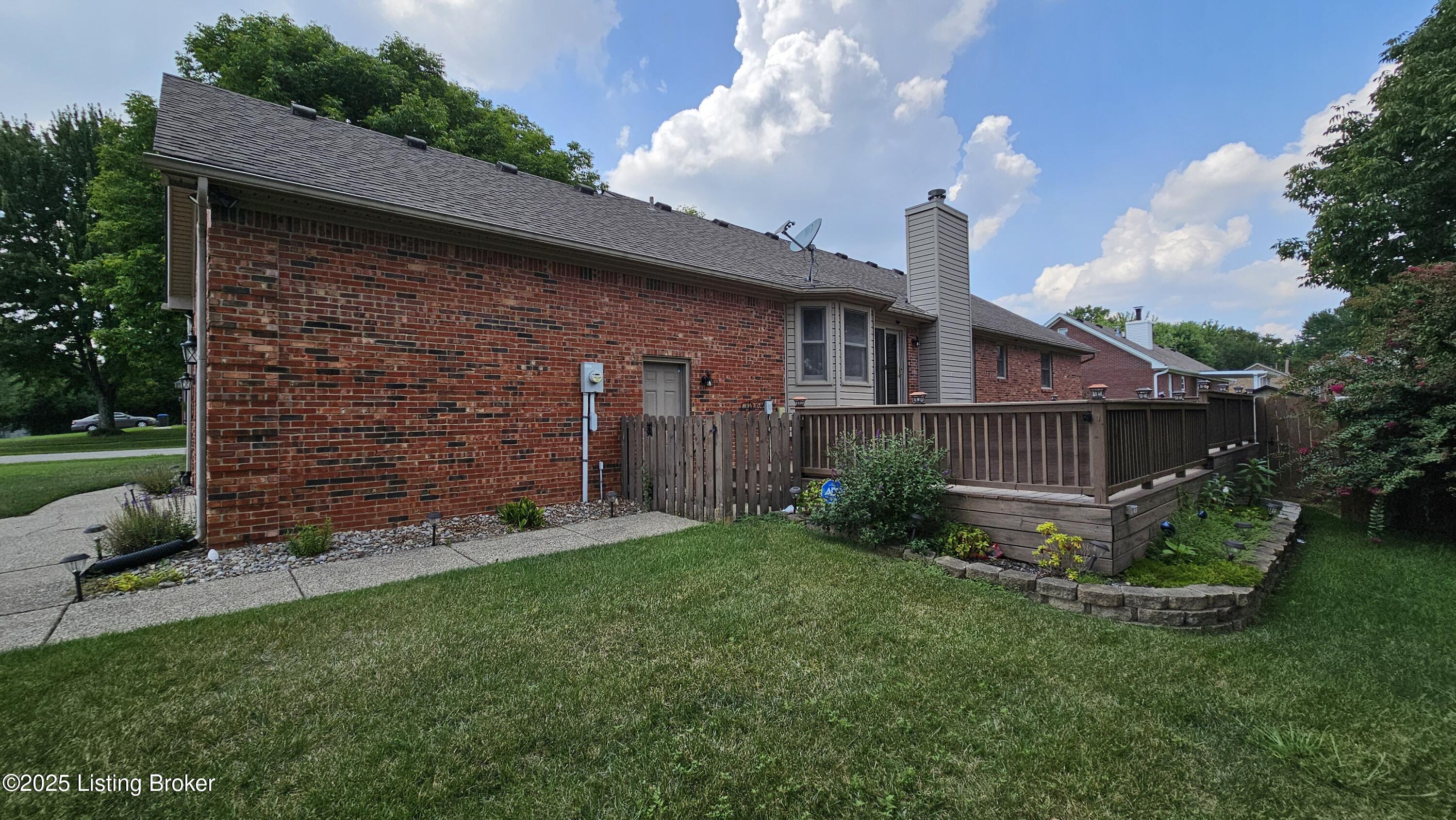 8113 Rome Beauty Way