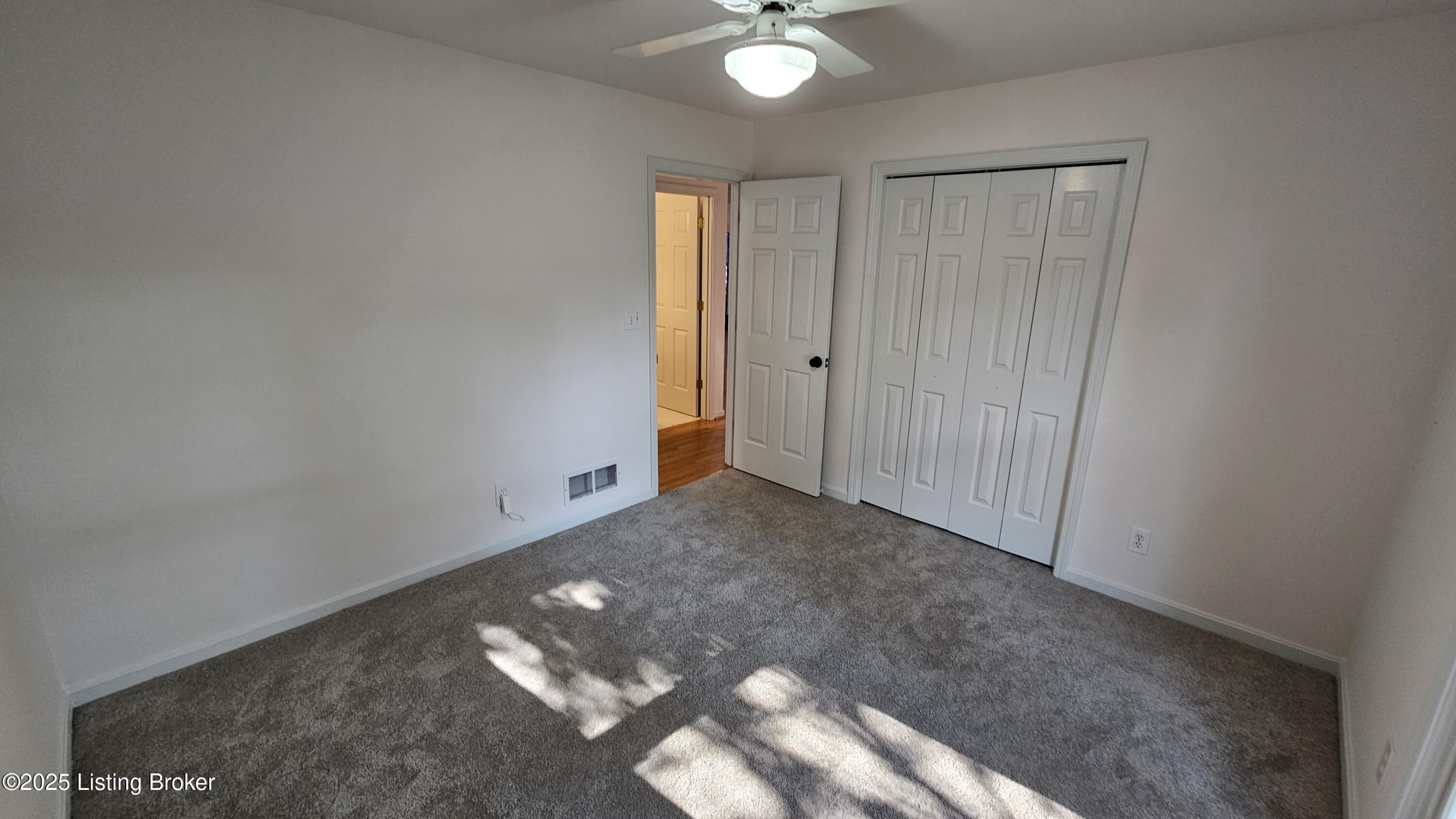 8113 Rome Beauty Way