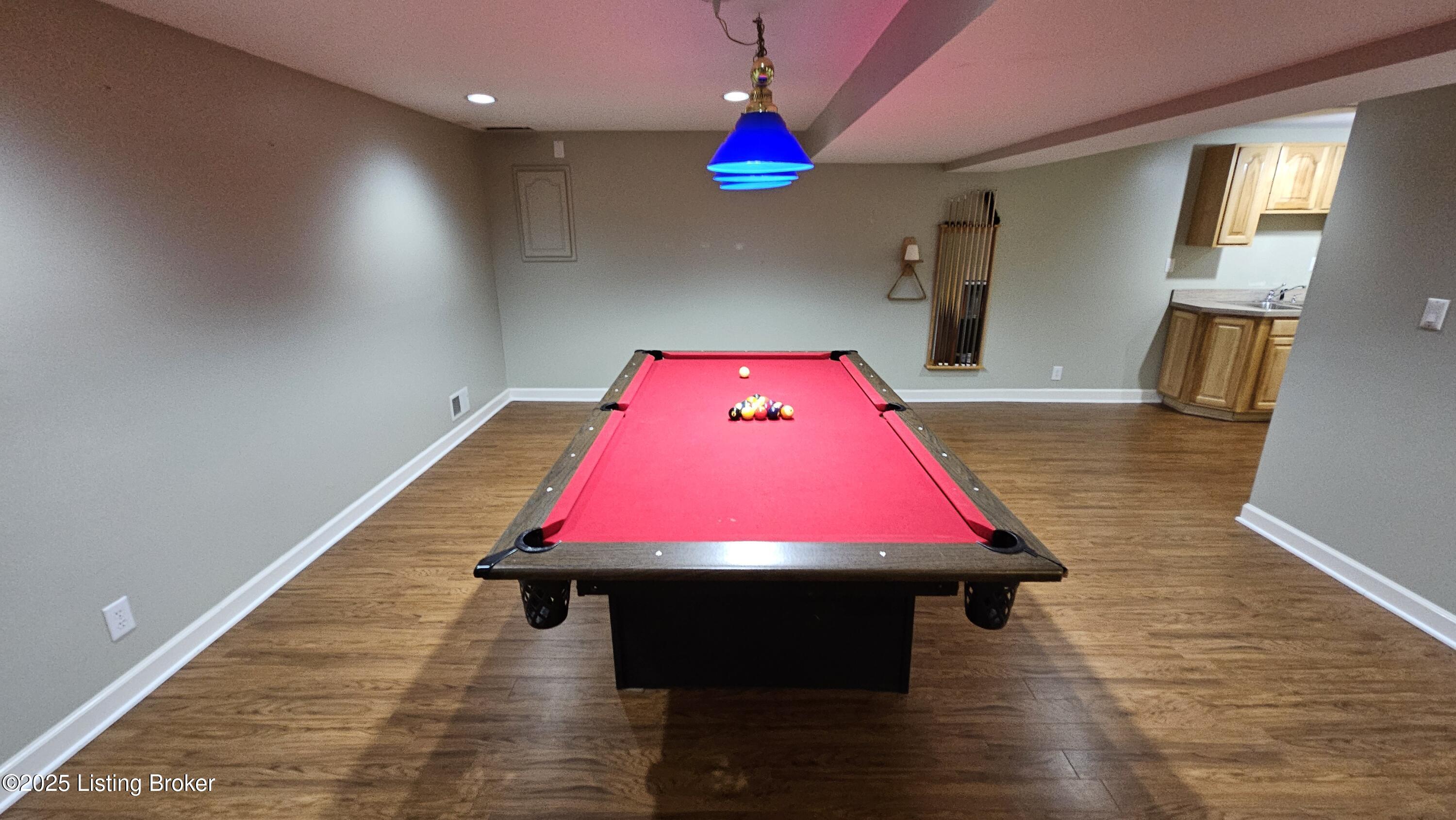 8113 Rome Beauty Way