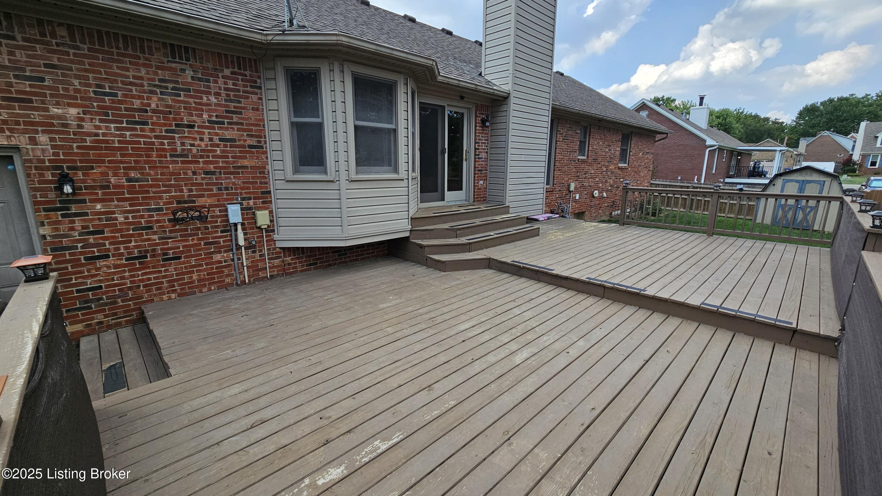 8113 Rome Beauty Way