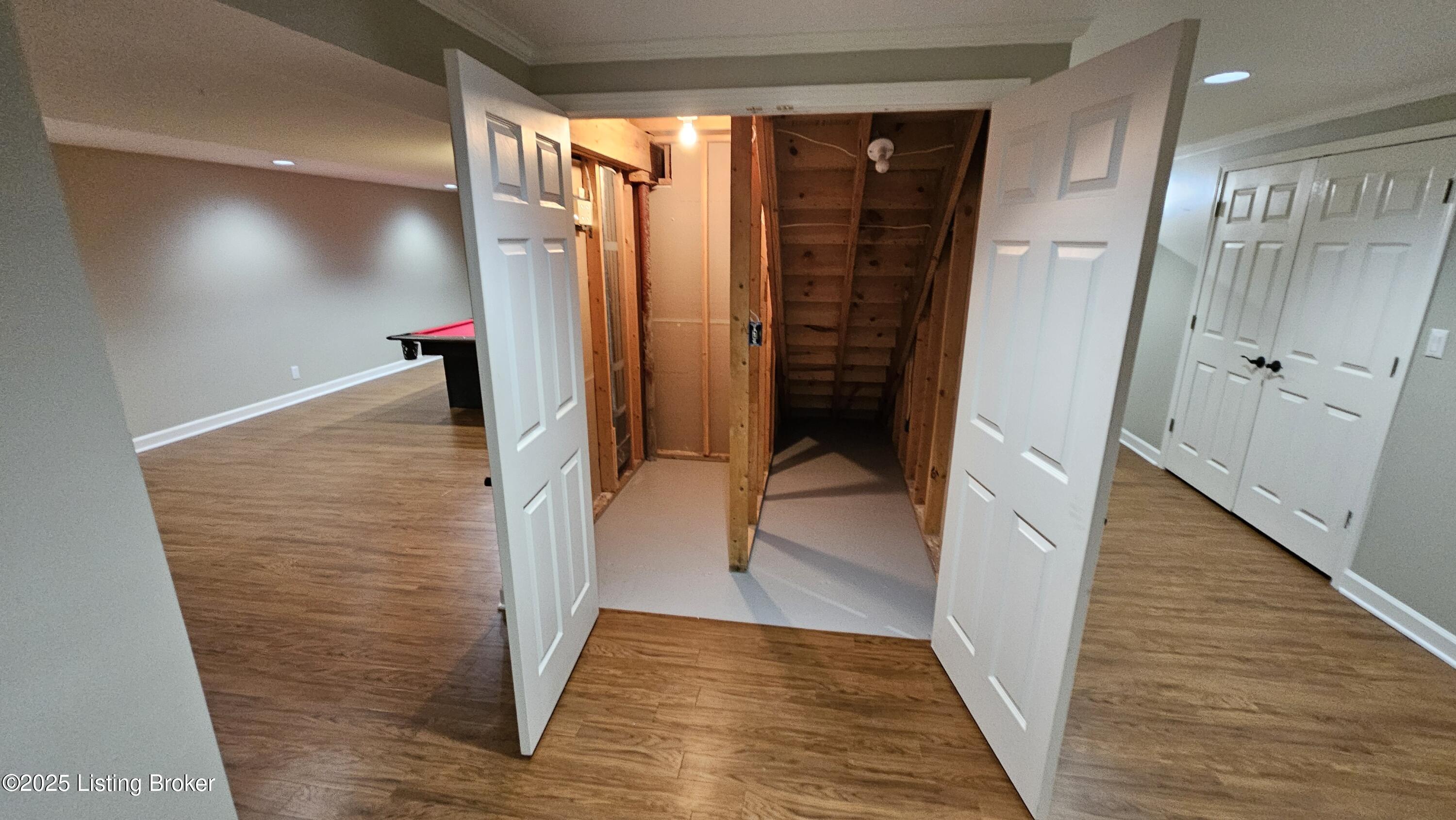 8113 Rome Beauty Way