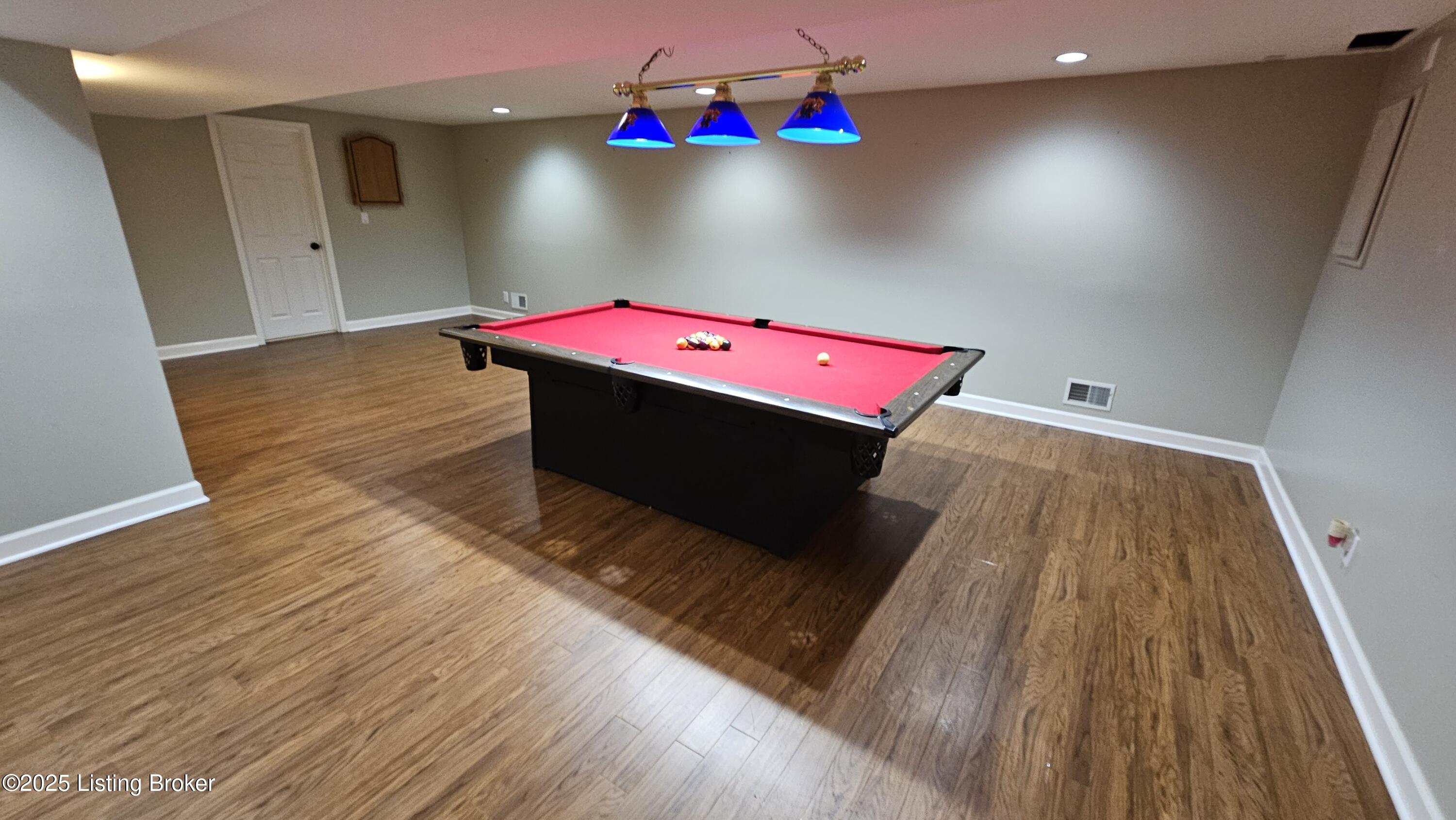 8113 Rome Beauty Way