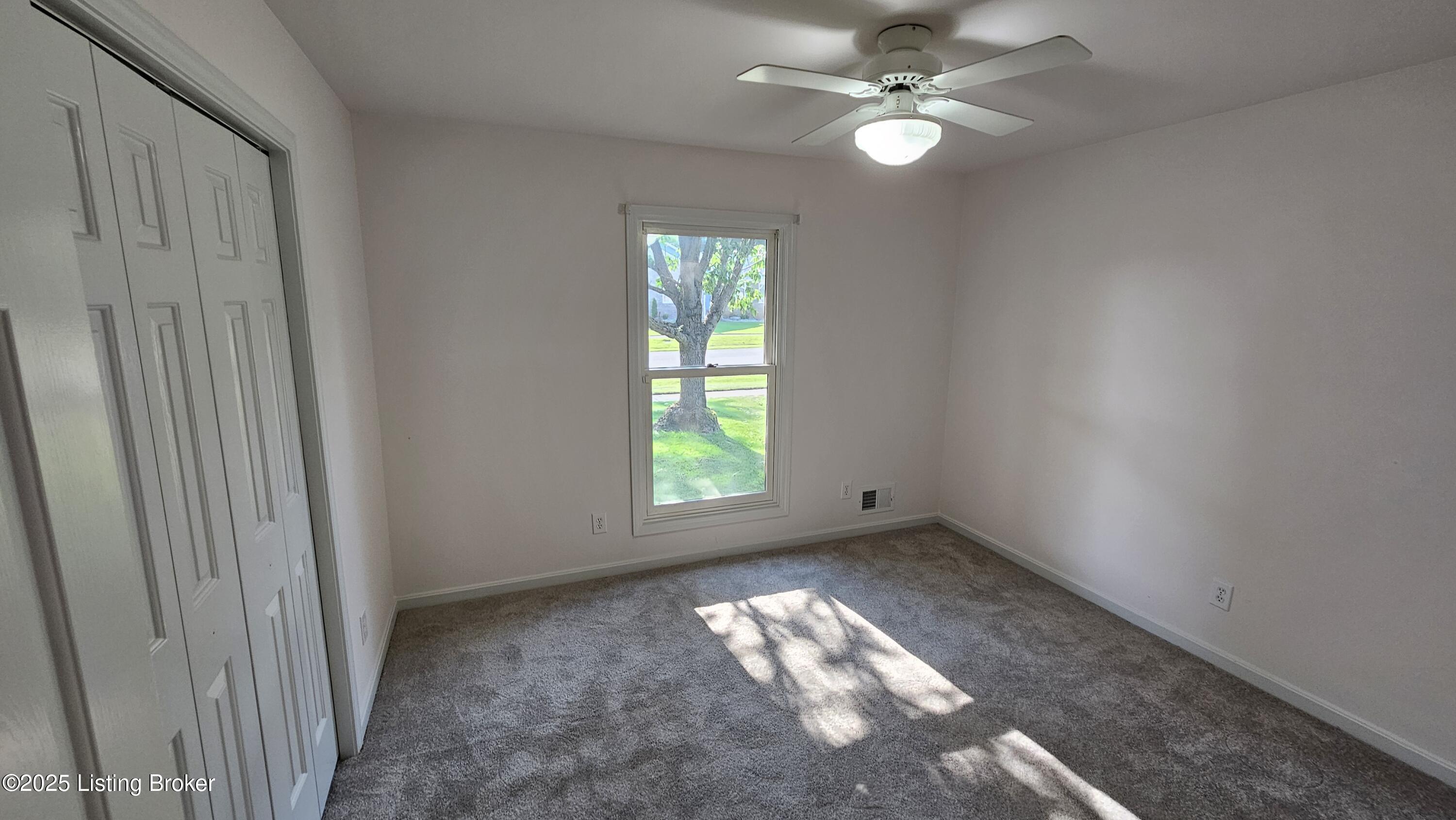 8113 Rome Beauty Way