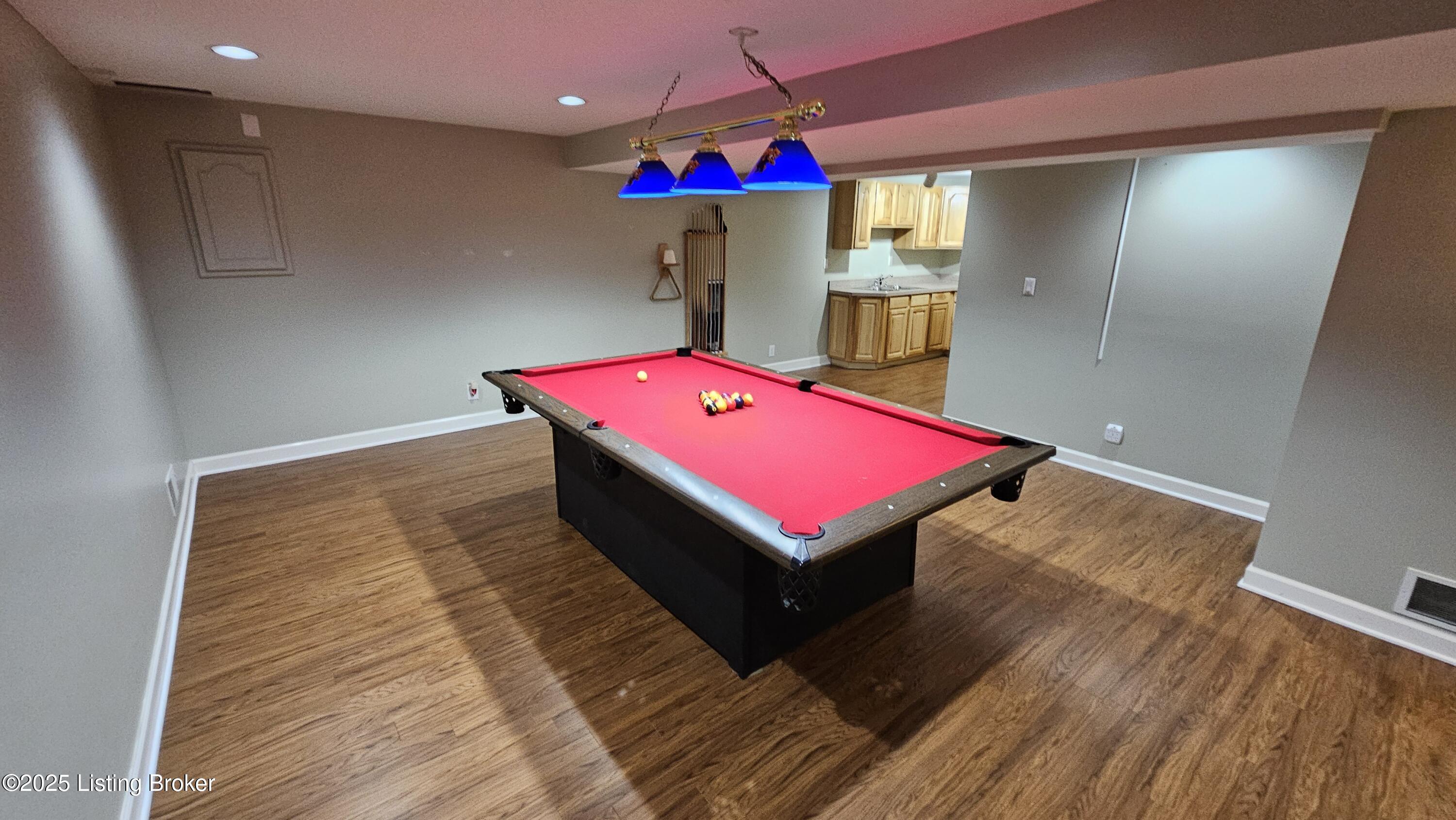8113 Rome Beauty Way