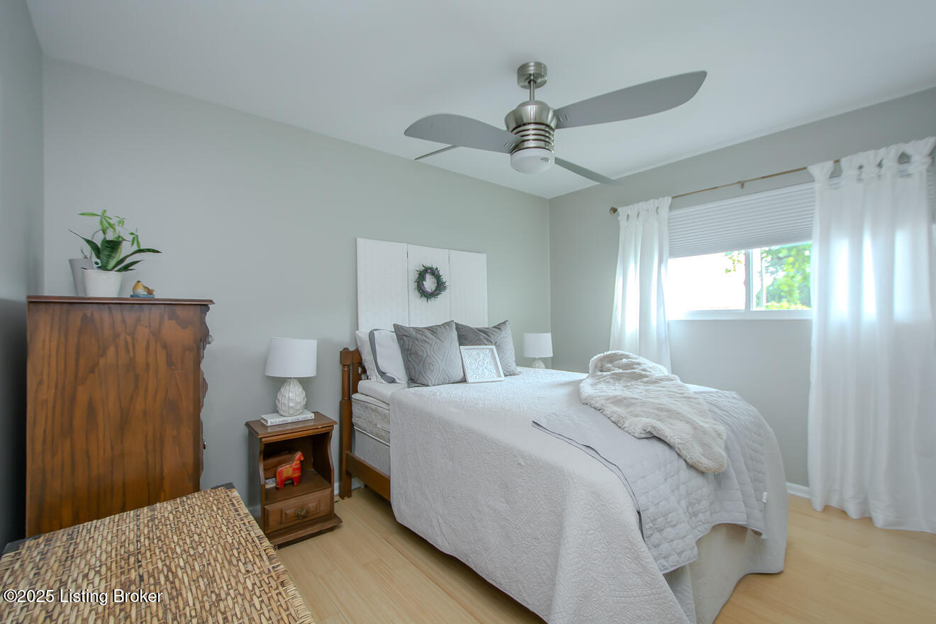 1856 Frankfort Ave 3