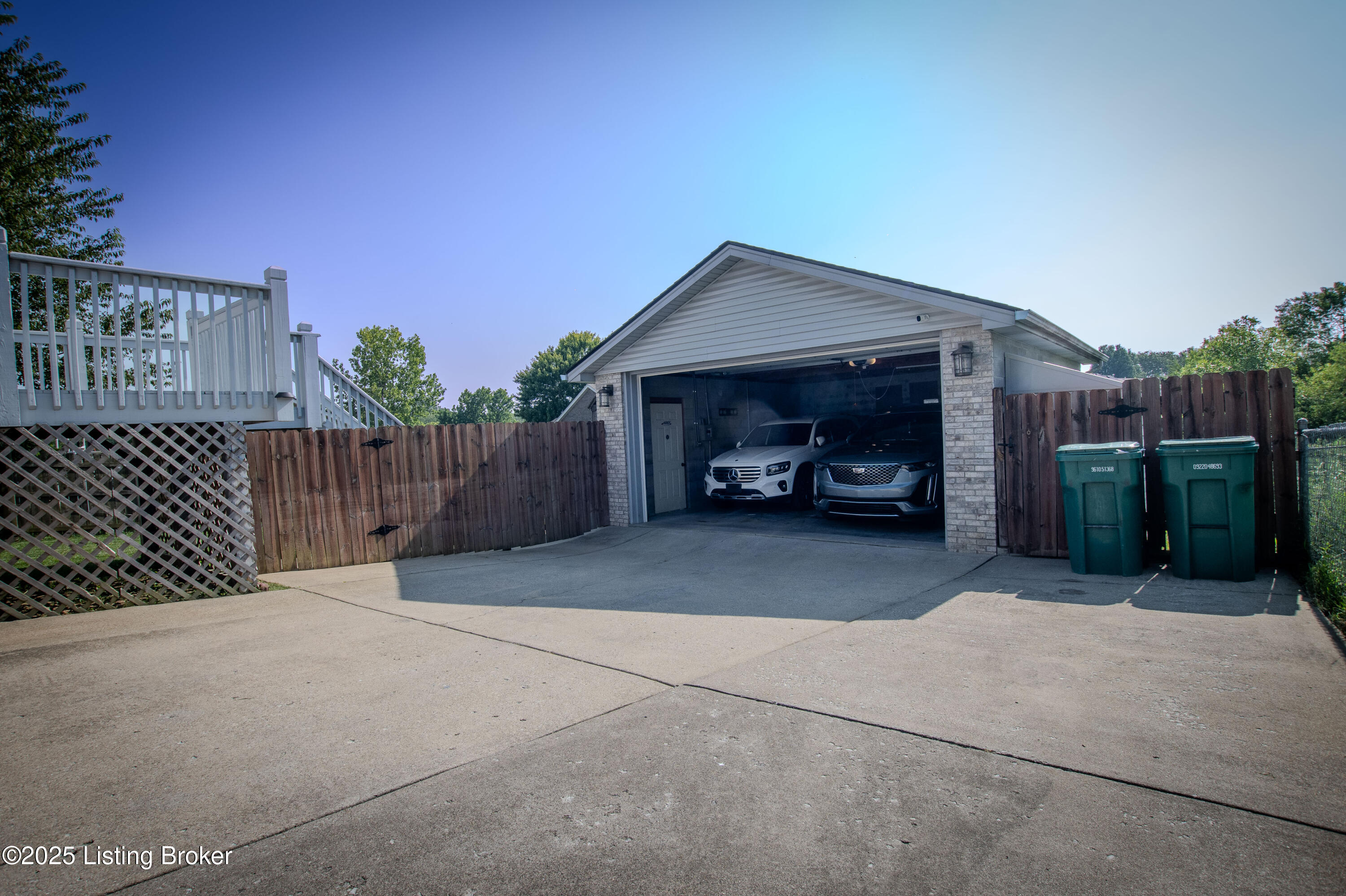 11404 United Blvd