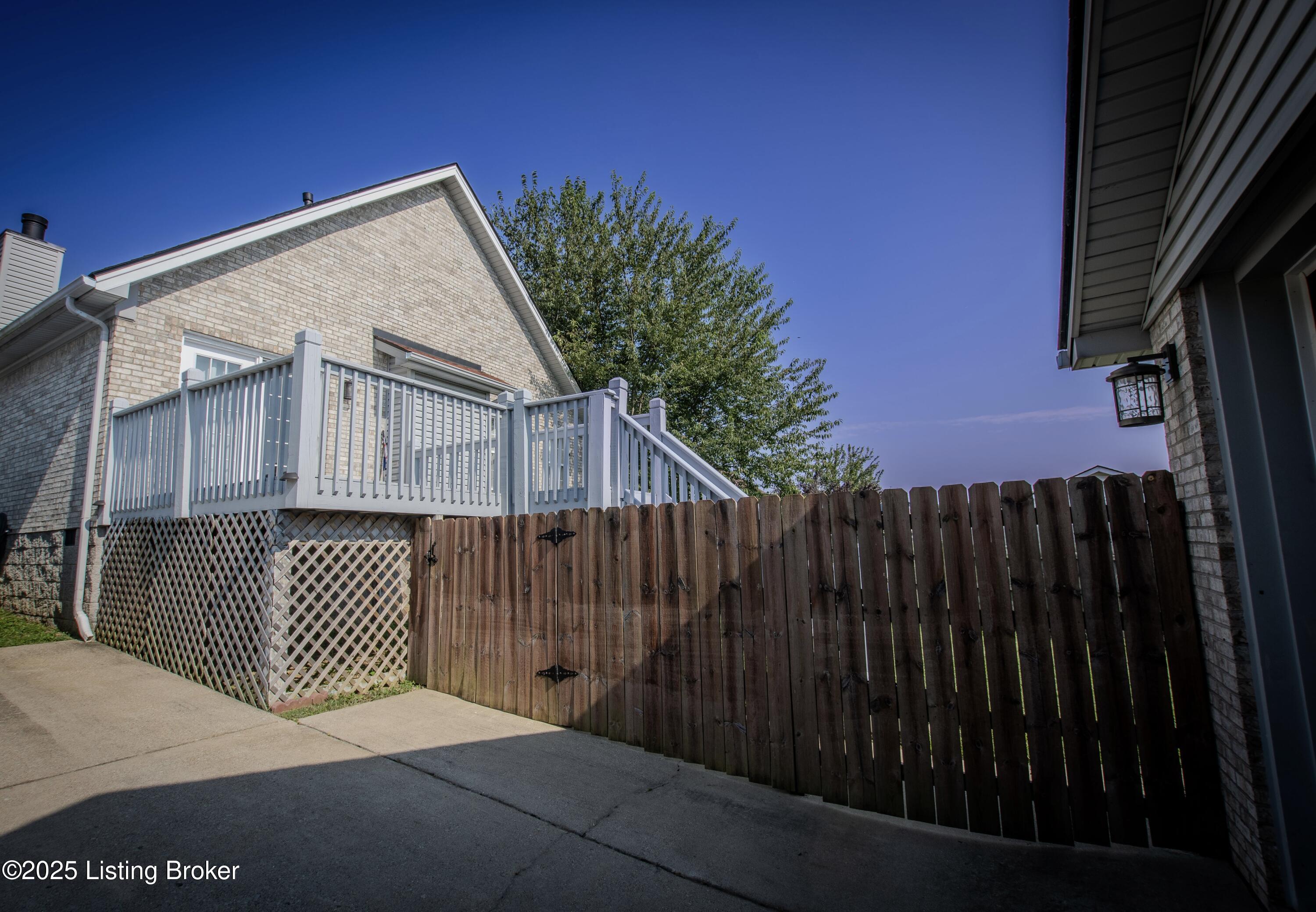 11404 United Blvd