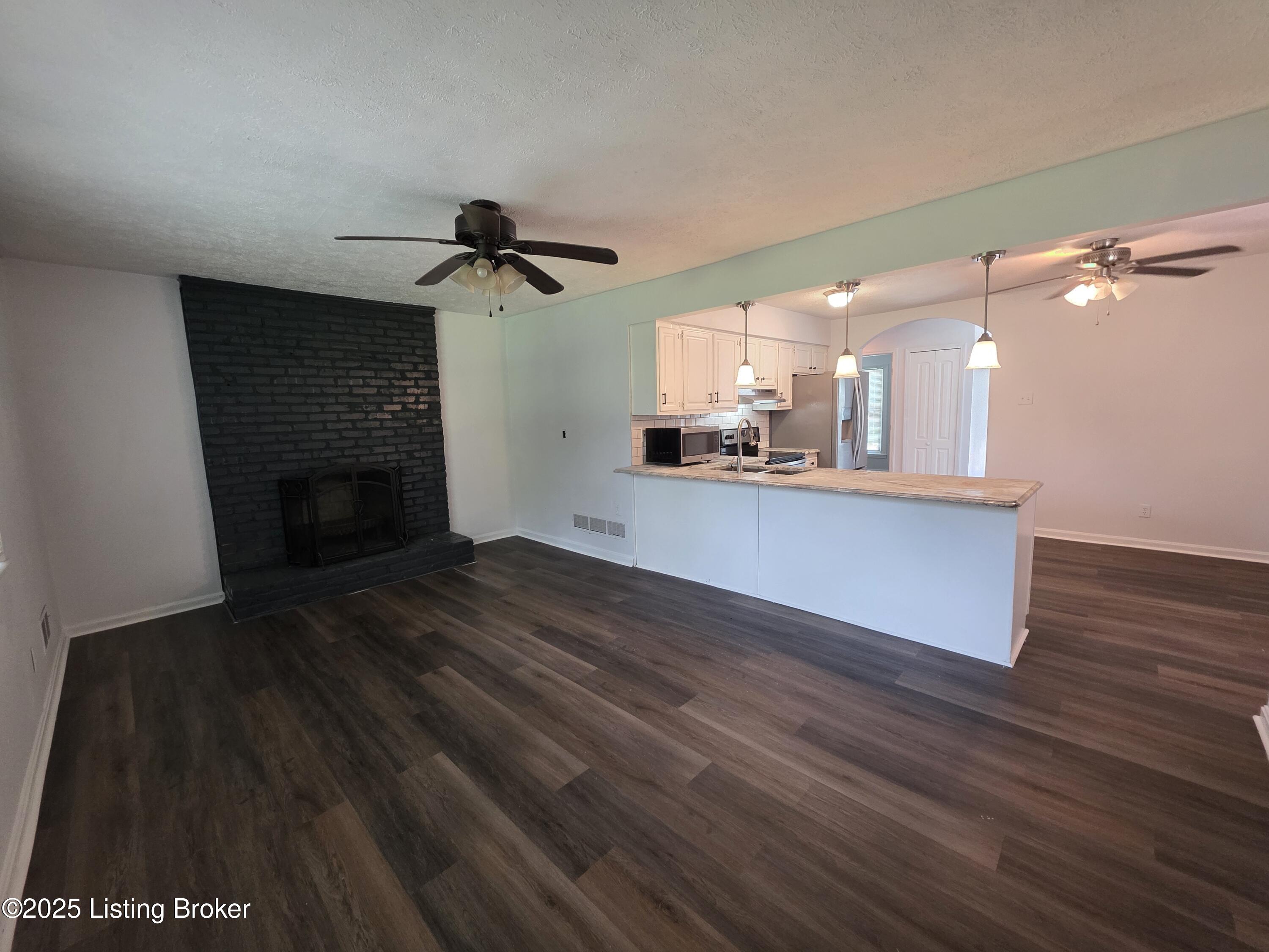 4504 St Claude Dr