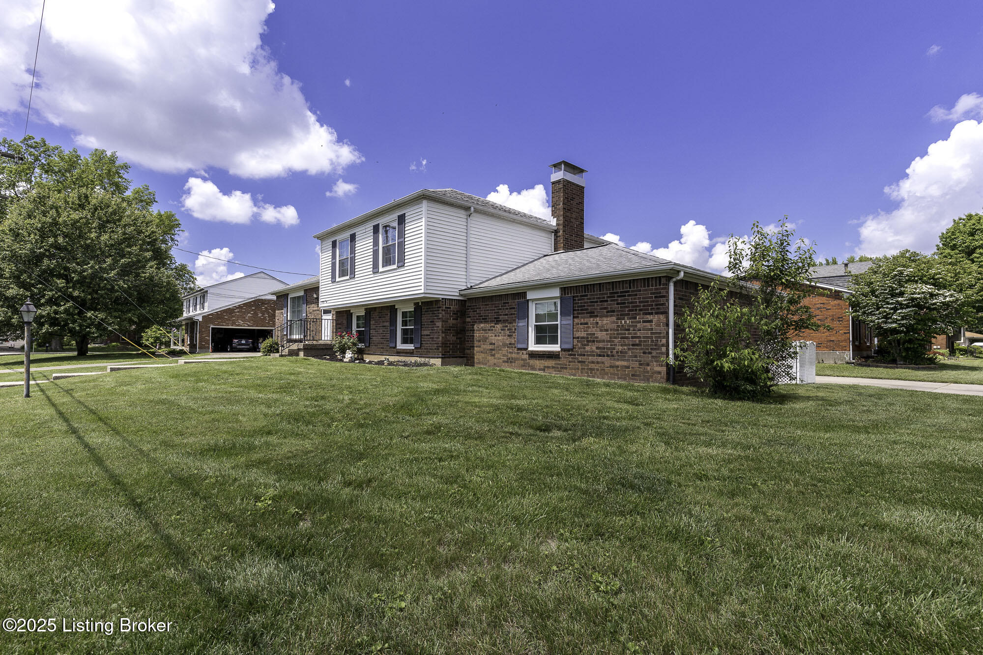 7705 Bleemel Dr