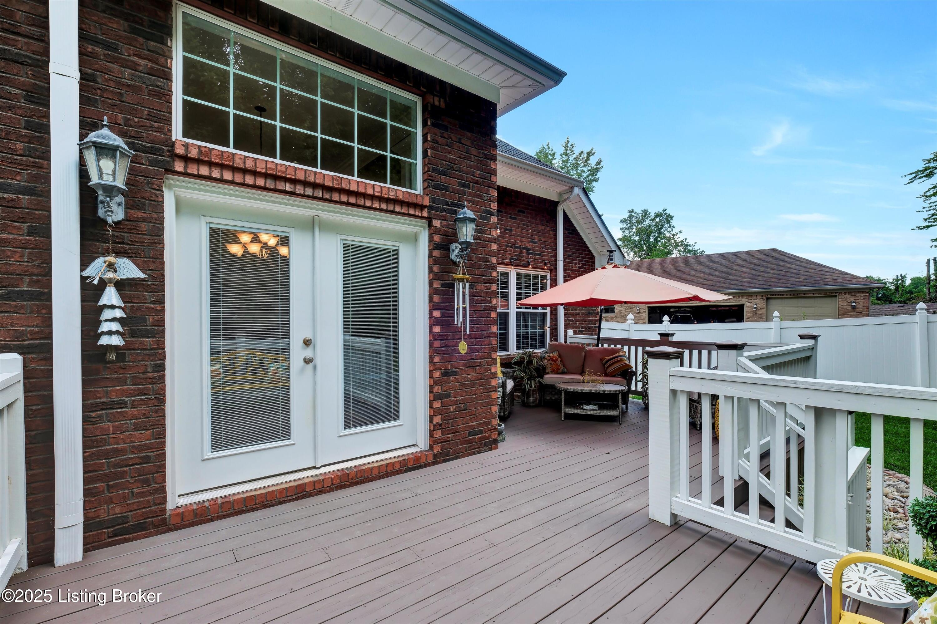 9007 Hi View Ln