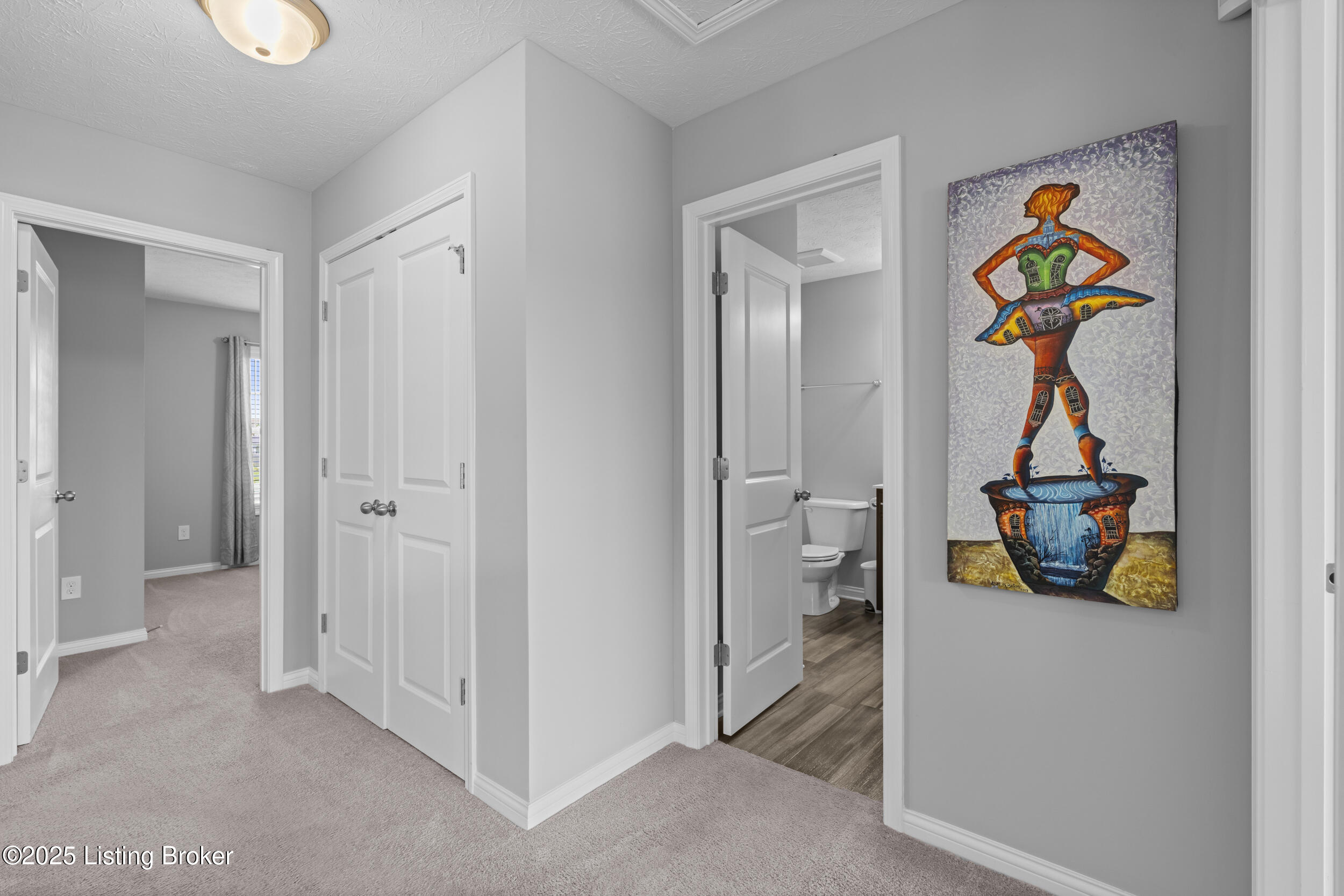 6411 Oak Village Dr