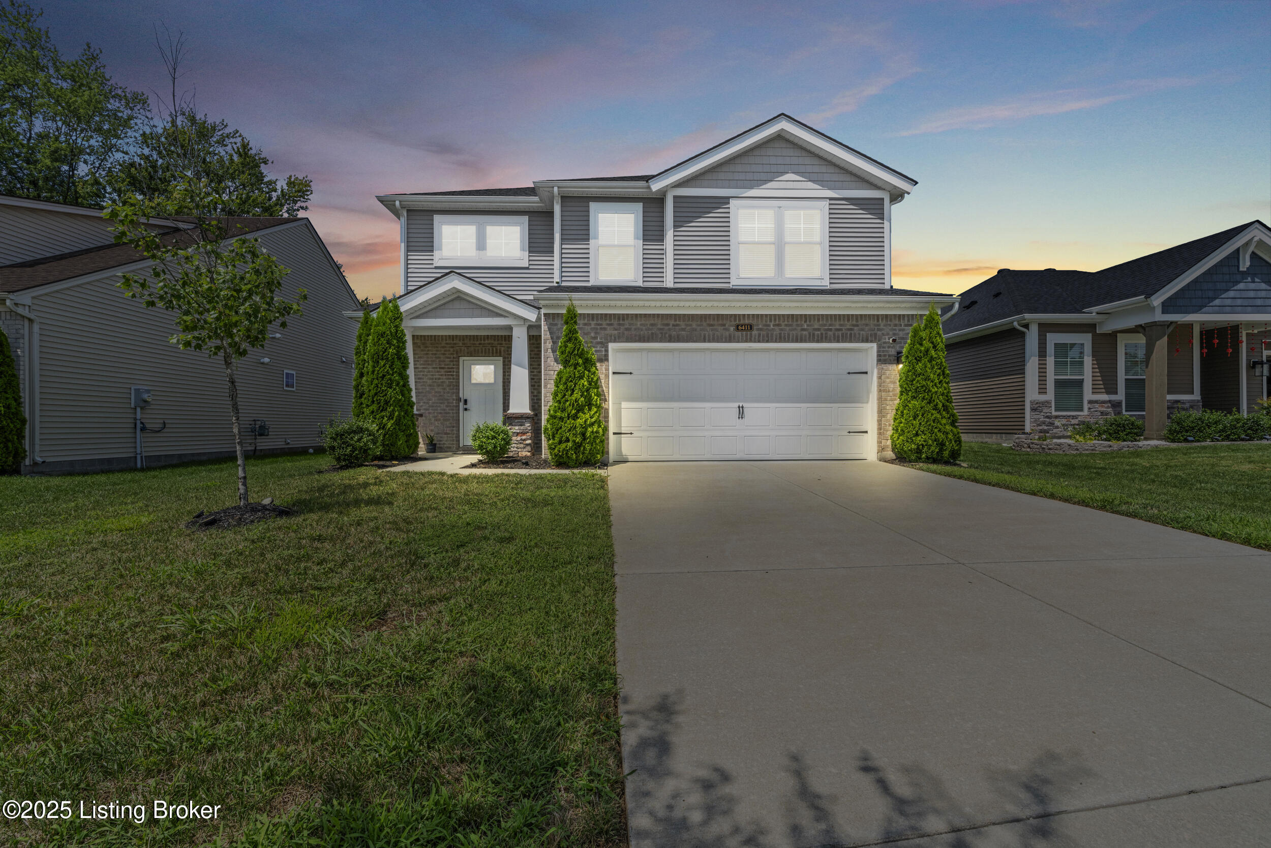 6411 Oak Village Dr
