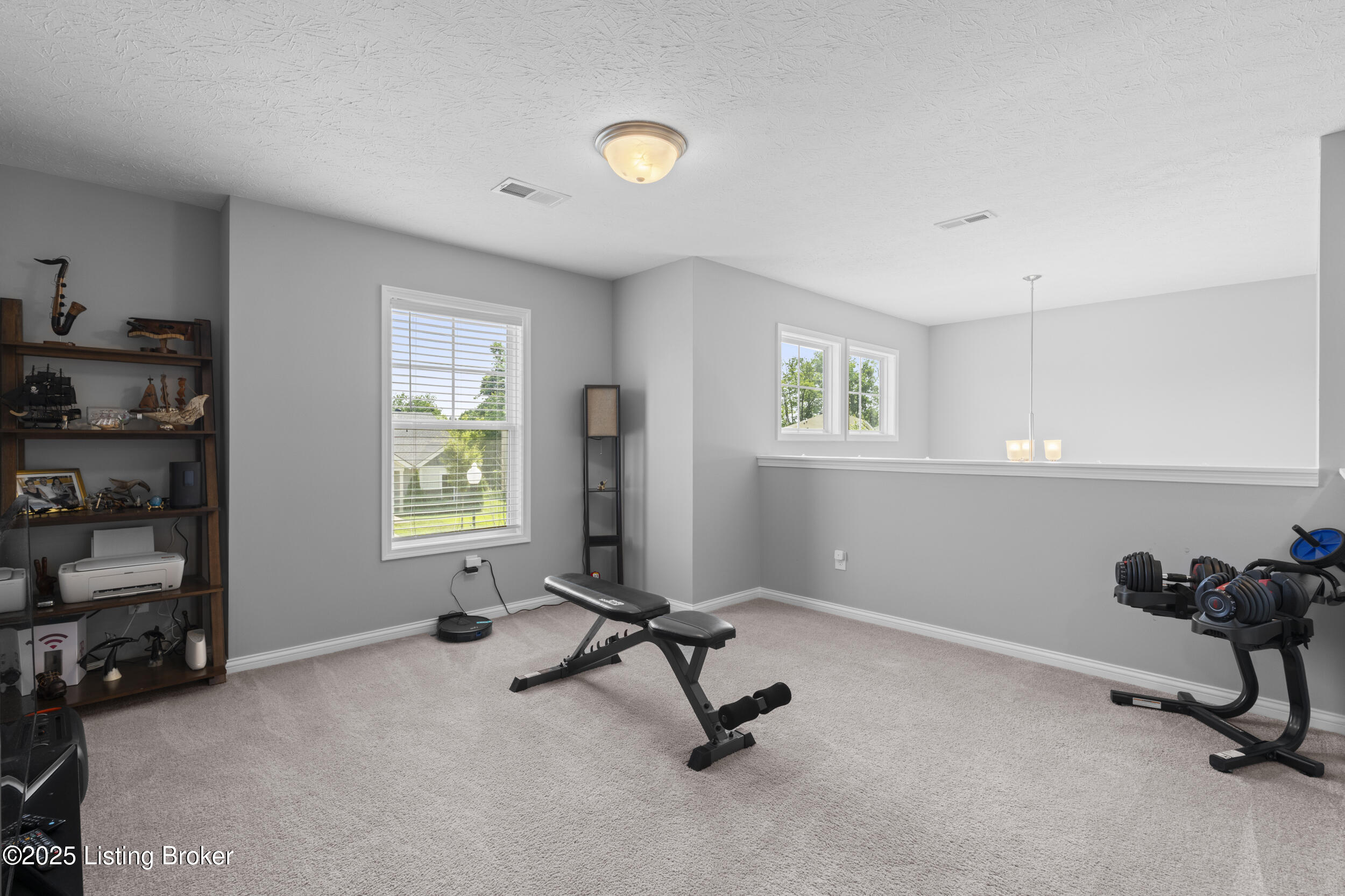 6411 Oak Village Dr