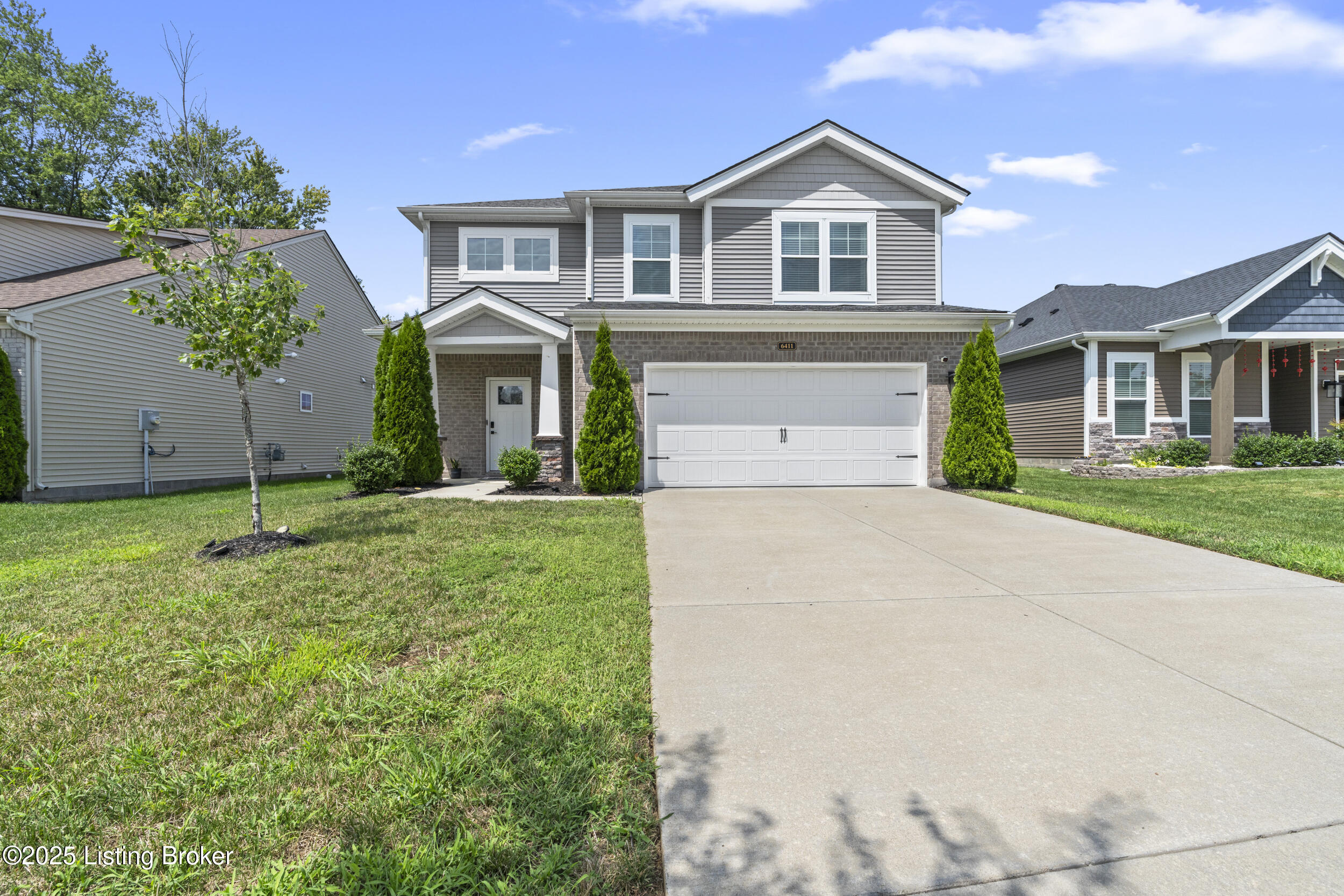 6411 Oak Village Dr