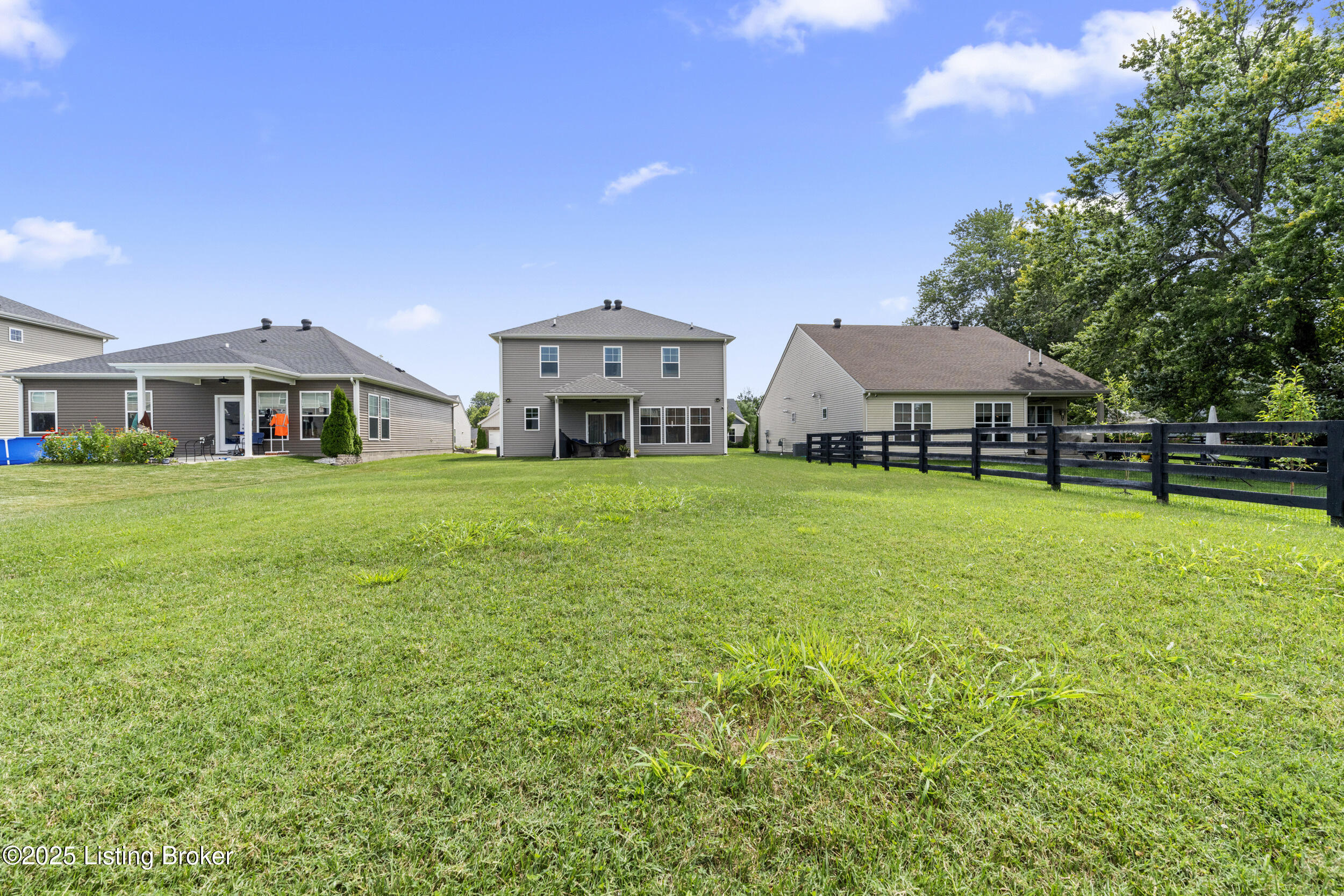 6411 Oak Village Dr
