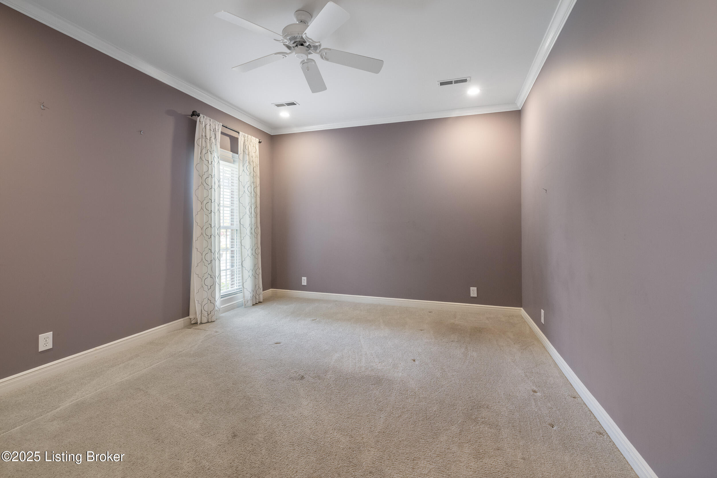 2617 Alia Cir