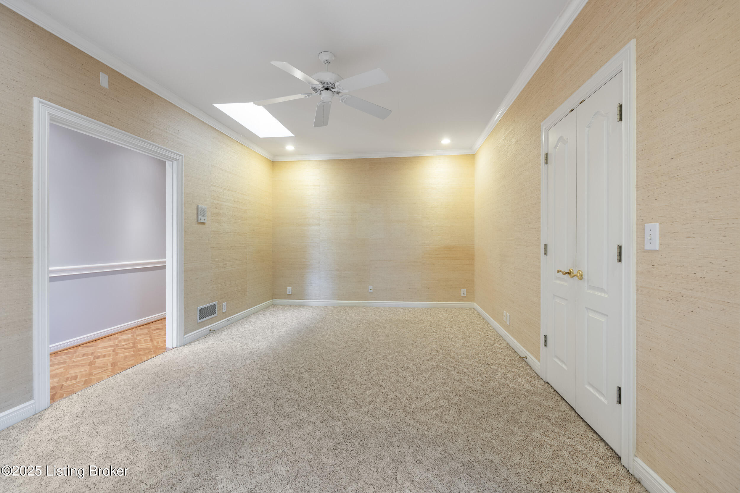 2617 Alia Cir