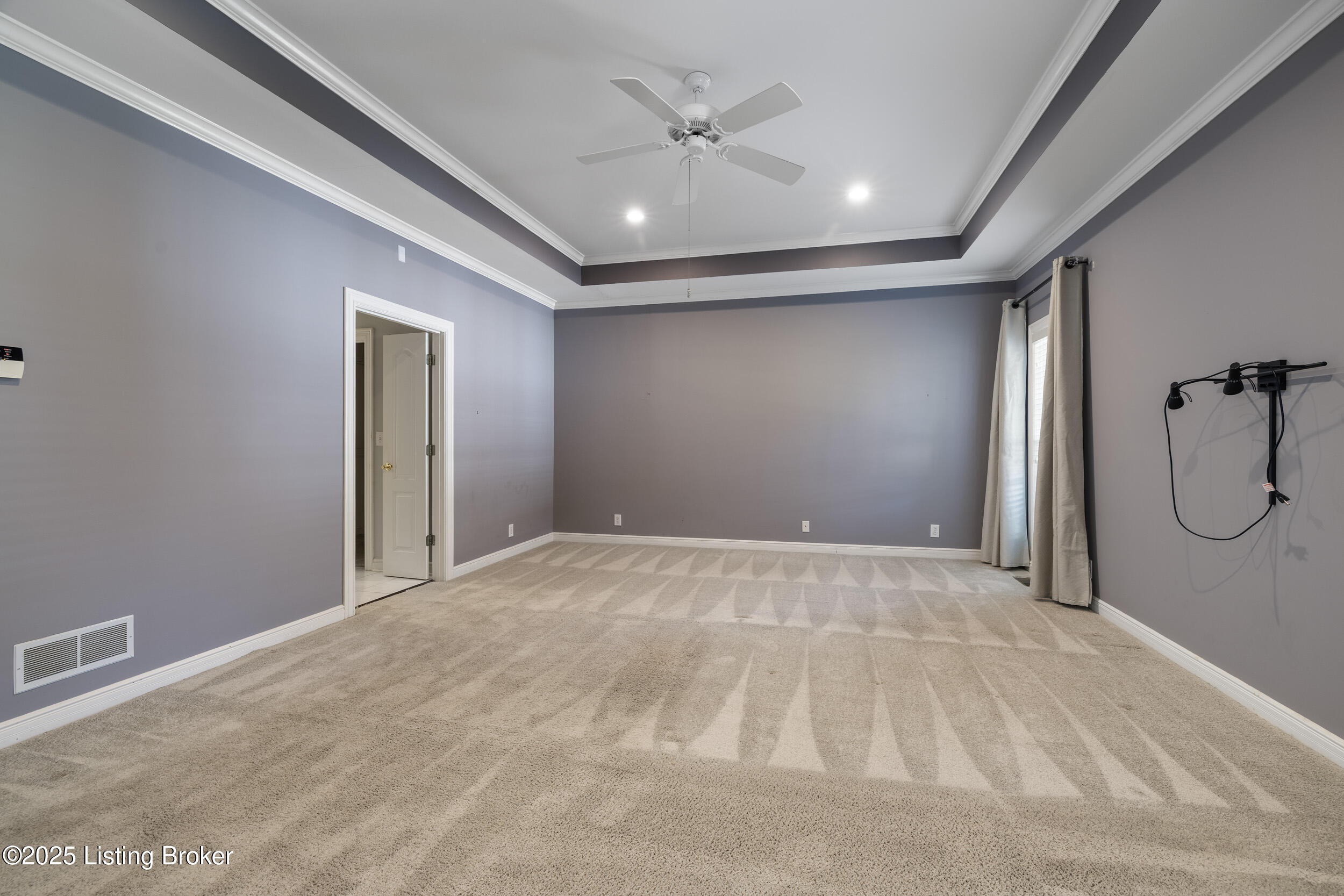 2617 Alia Cir