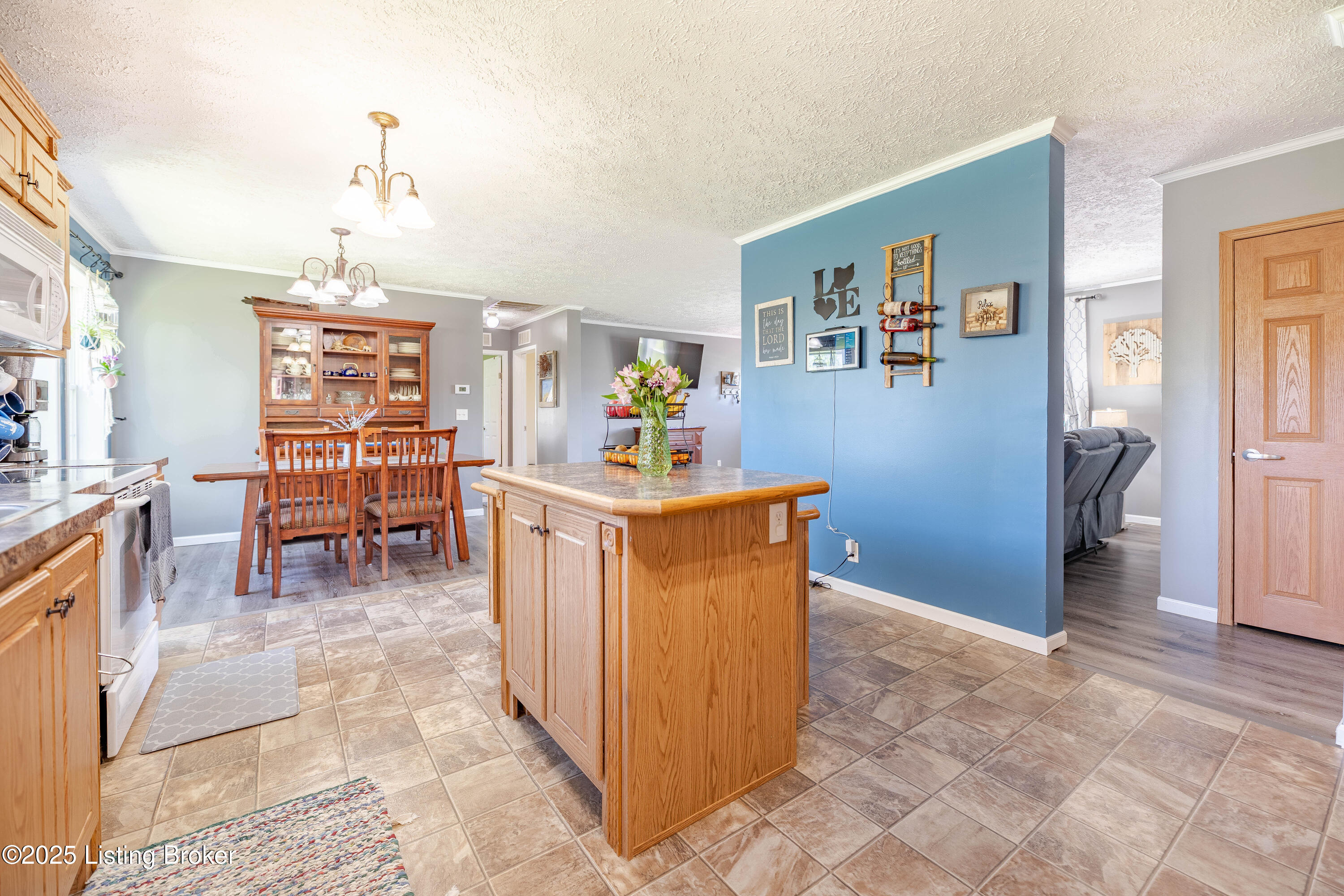 431 Devin Dr