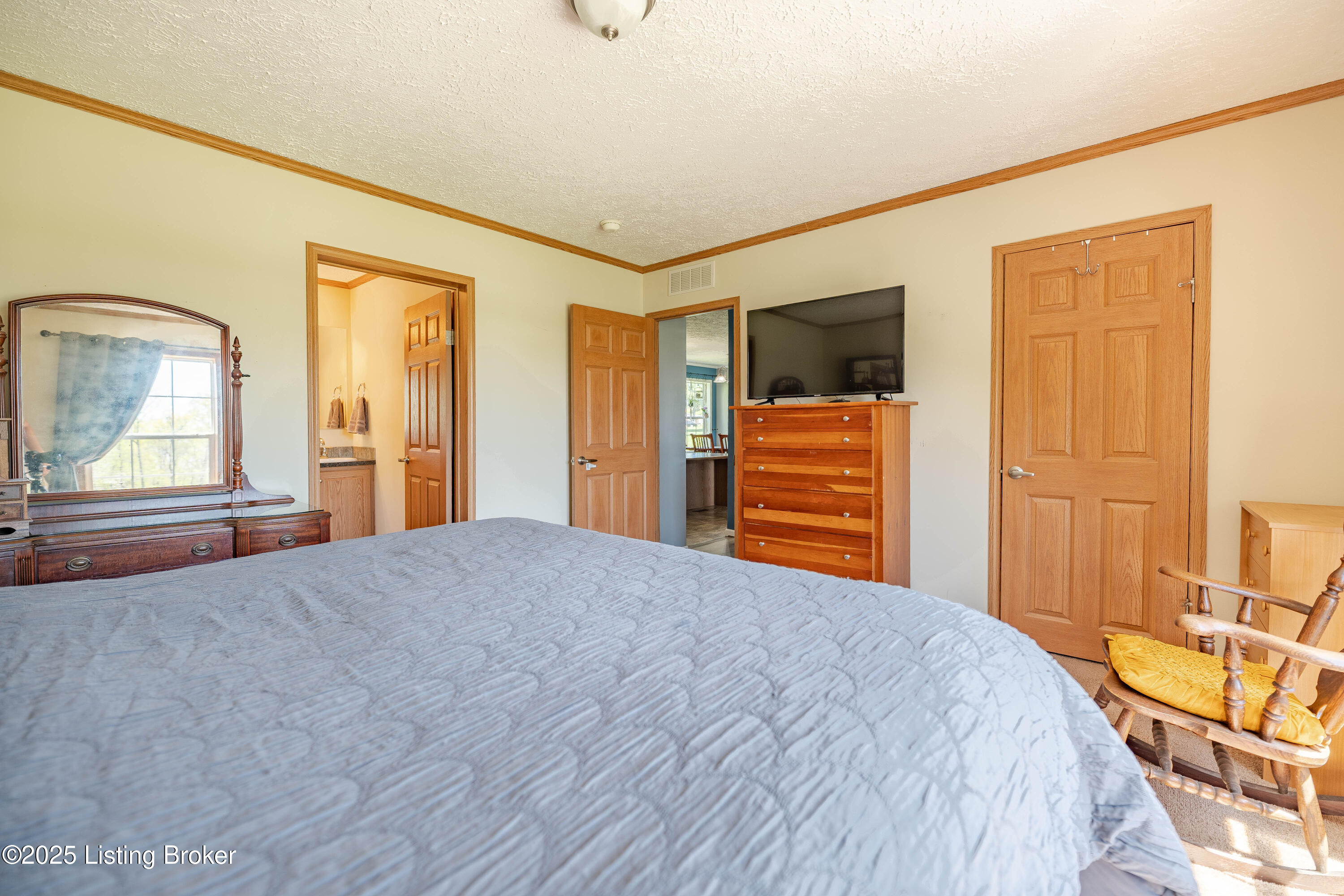 431 Devin Dr