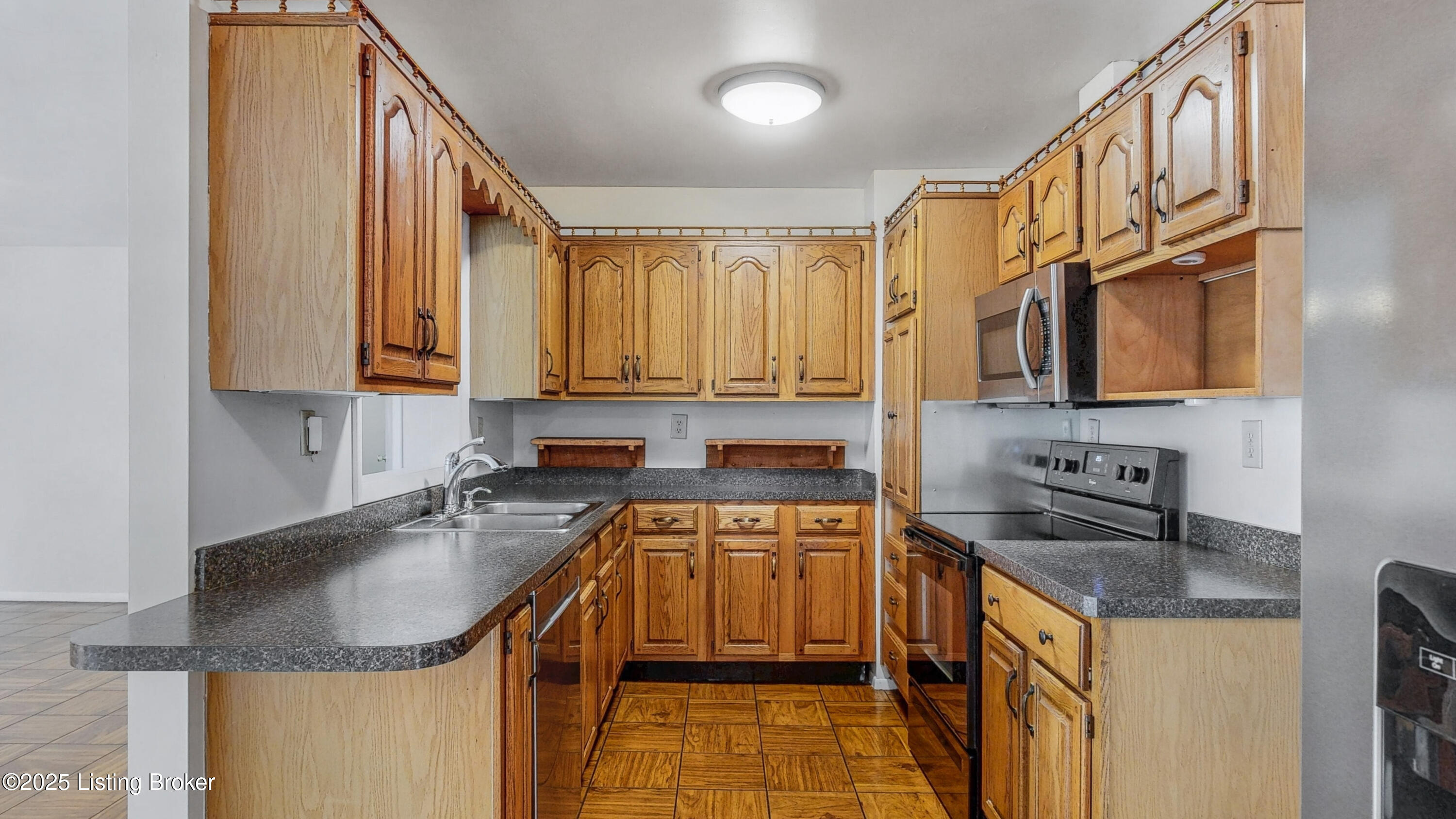 5321 Southdale Rd