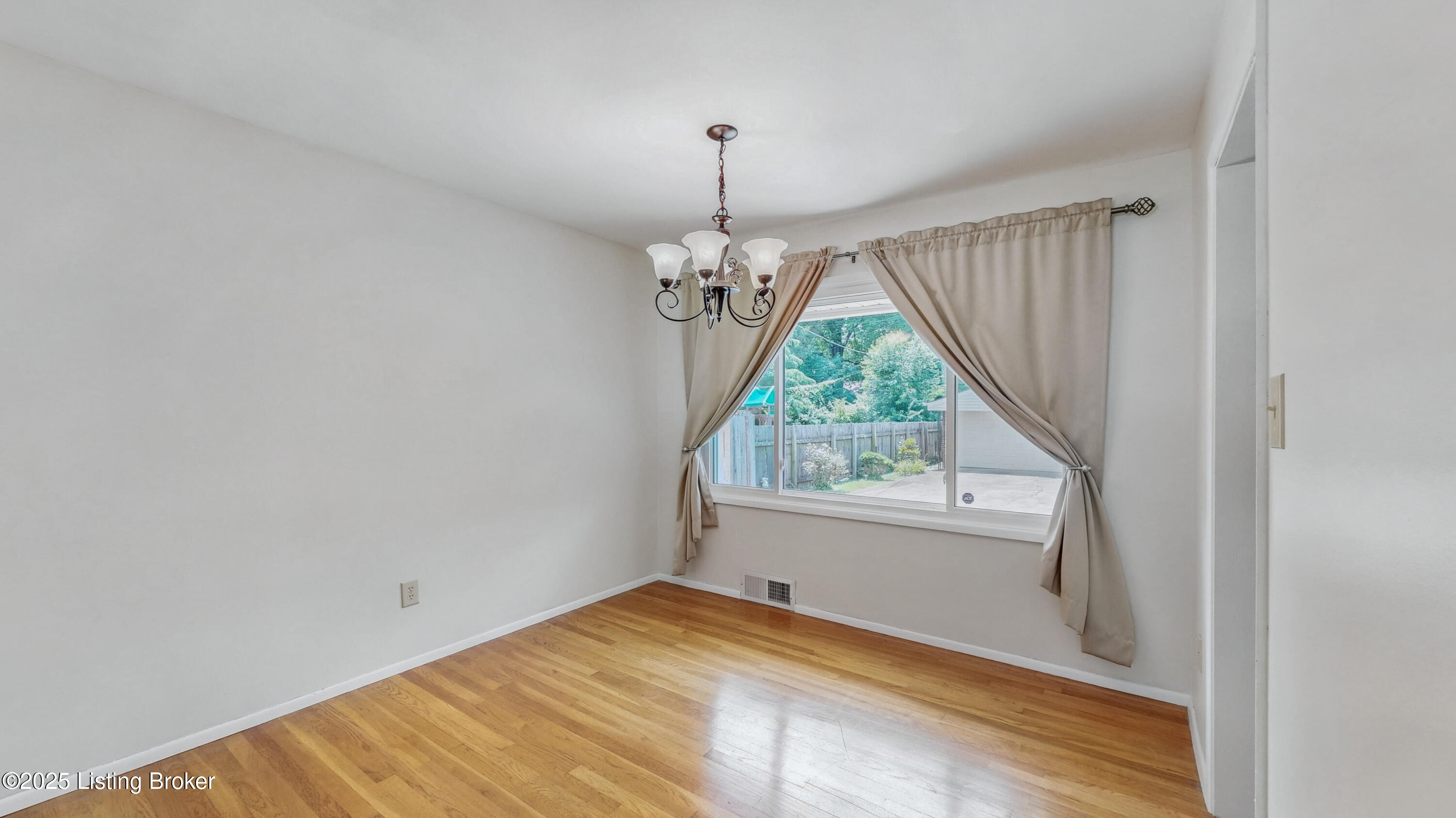 5321 Southdale Rd