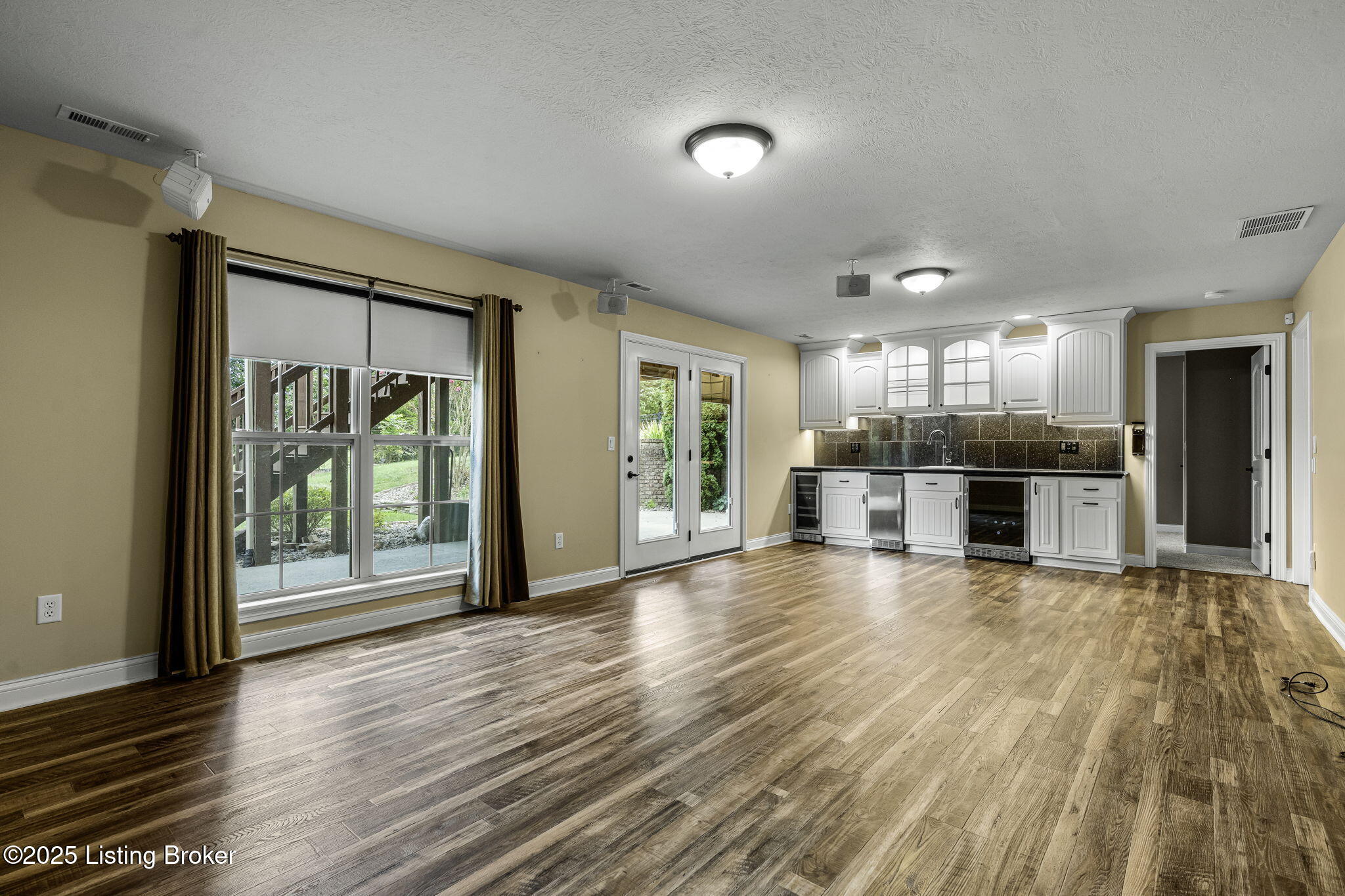 2026 Autumn Ridge Dr