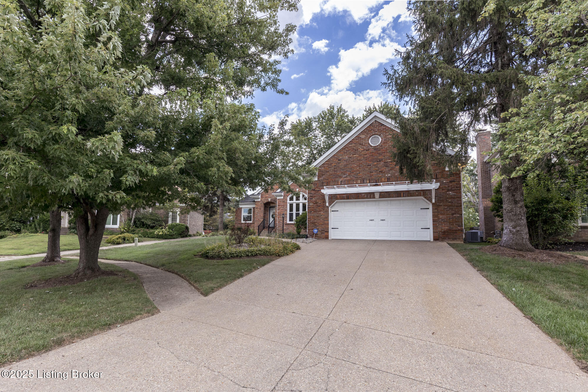 10724 Eagle Ridge Pl