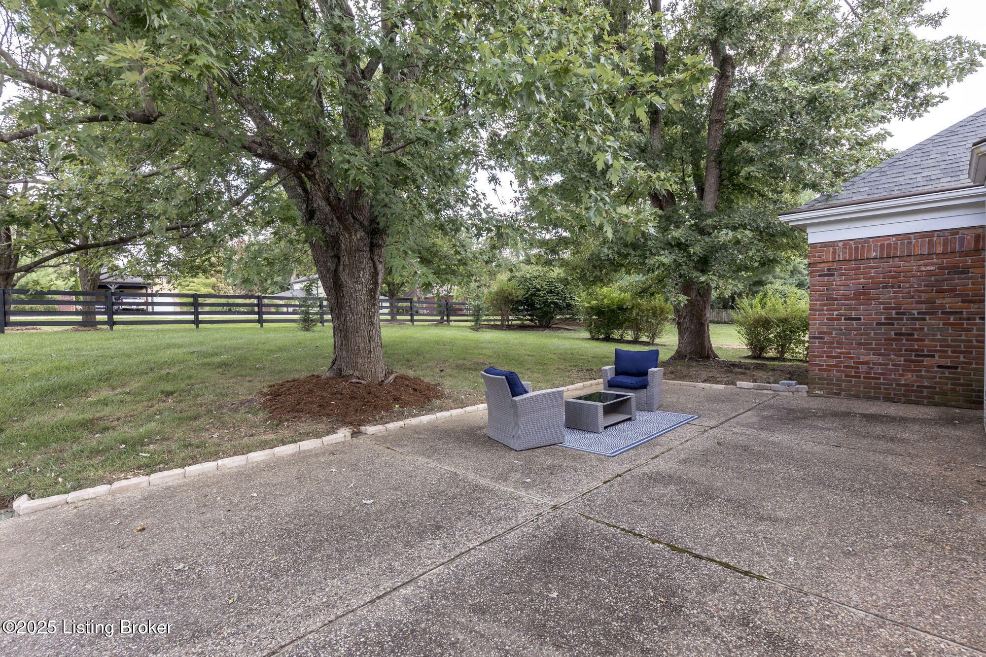 10724 Eagle Ridge Pl