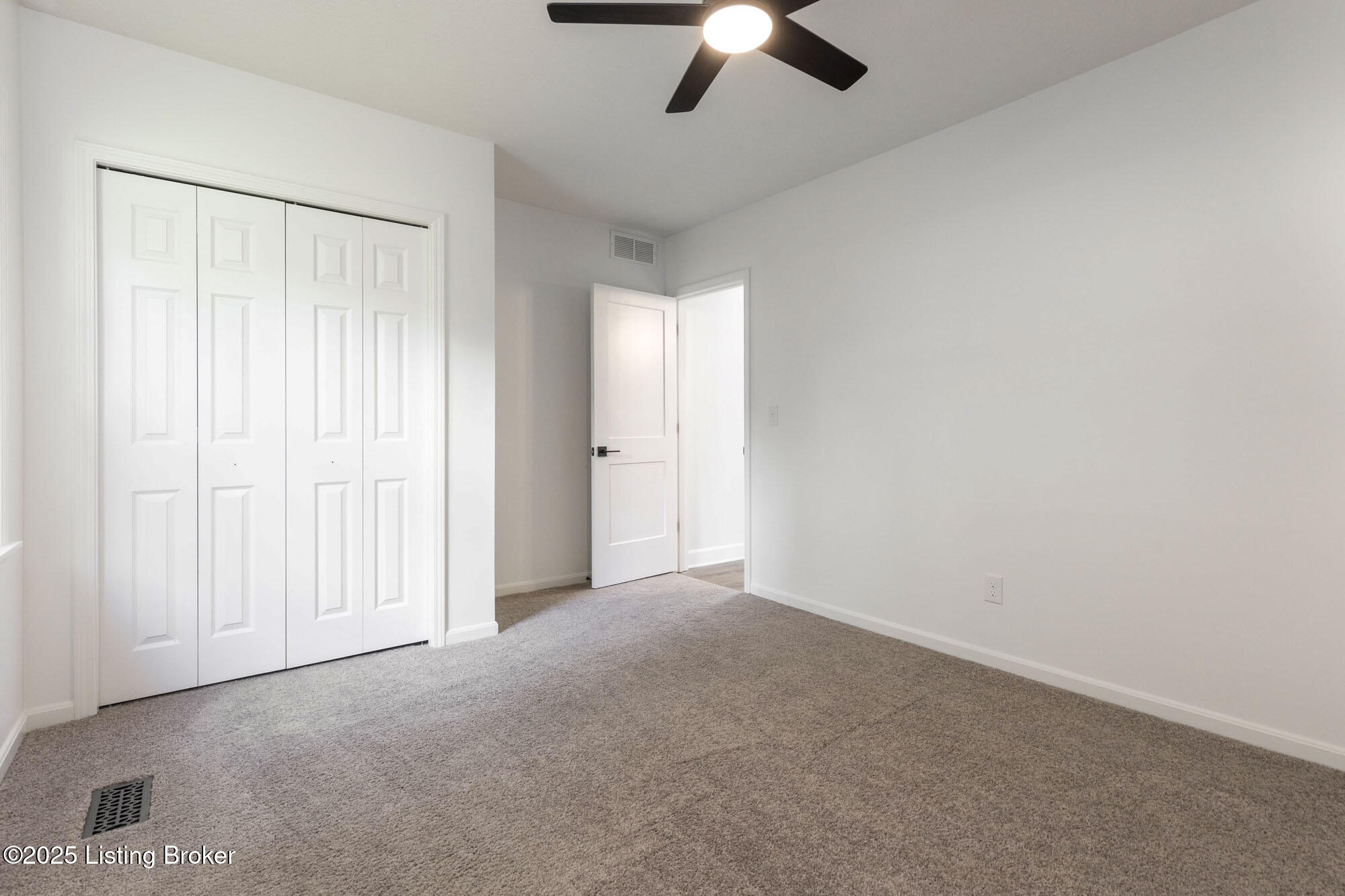10724 Eagle Ridge Pl
