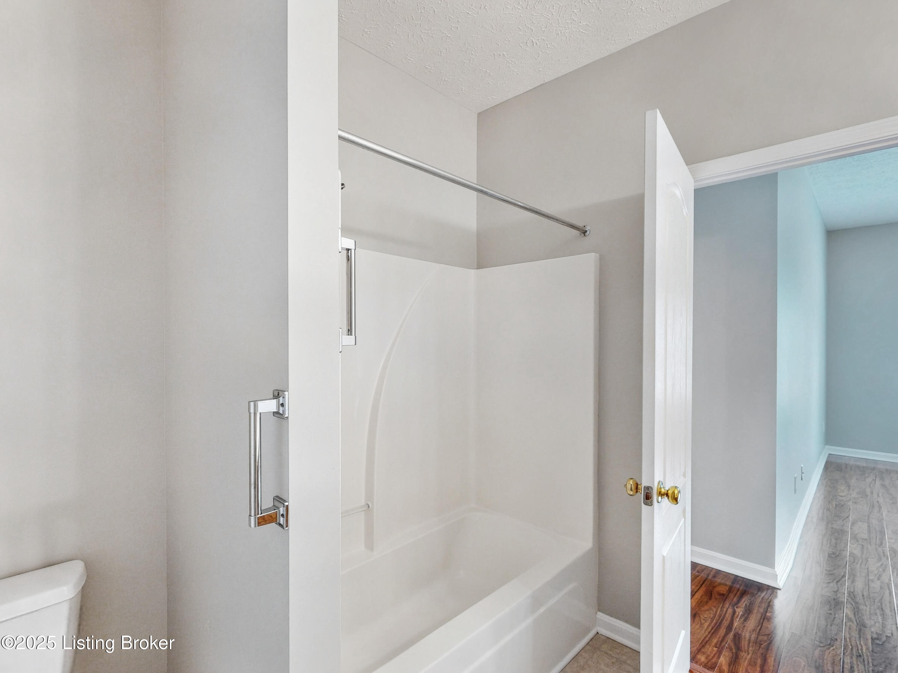 9417 Magnolia Ridge Dr UNIT 101