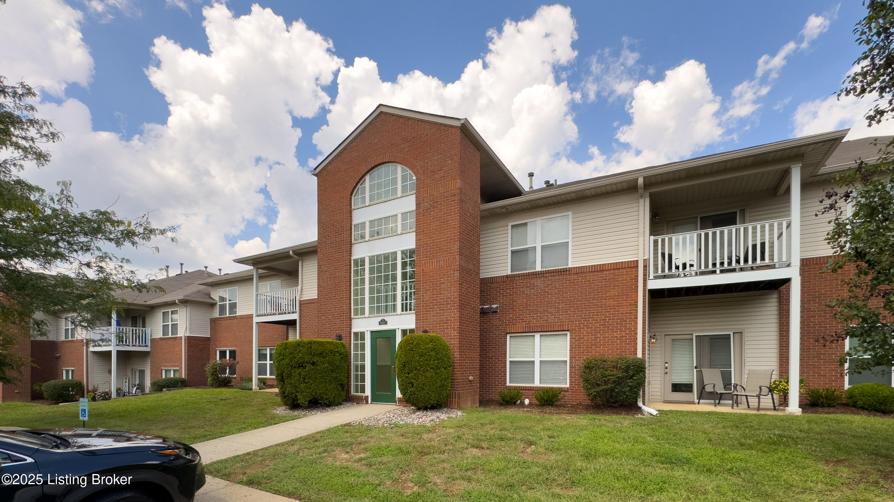 9417 Magnolia Ridge Dr UNIT 101