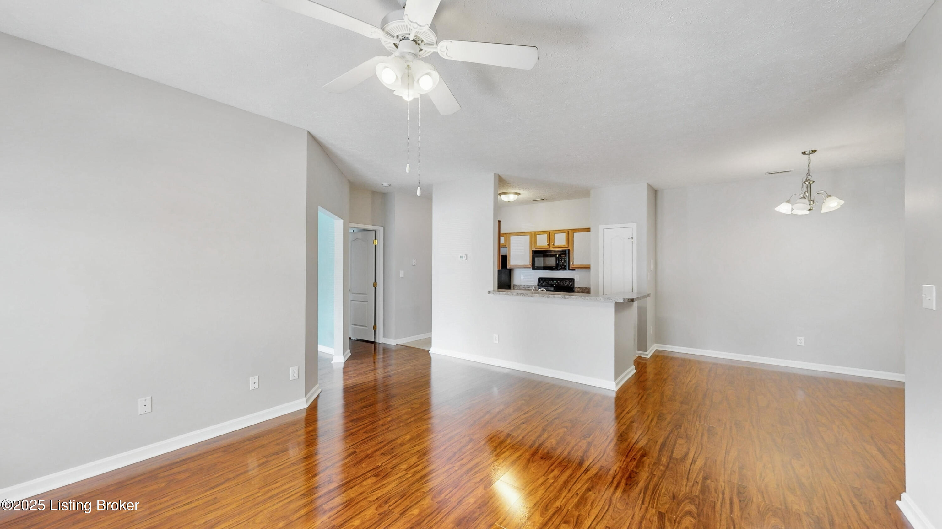 9417 Magnolia Ridge Dr UNIT 101