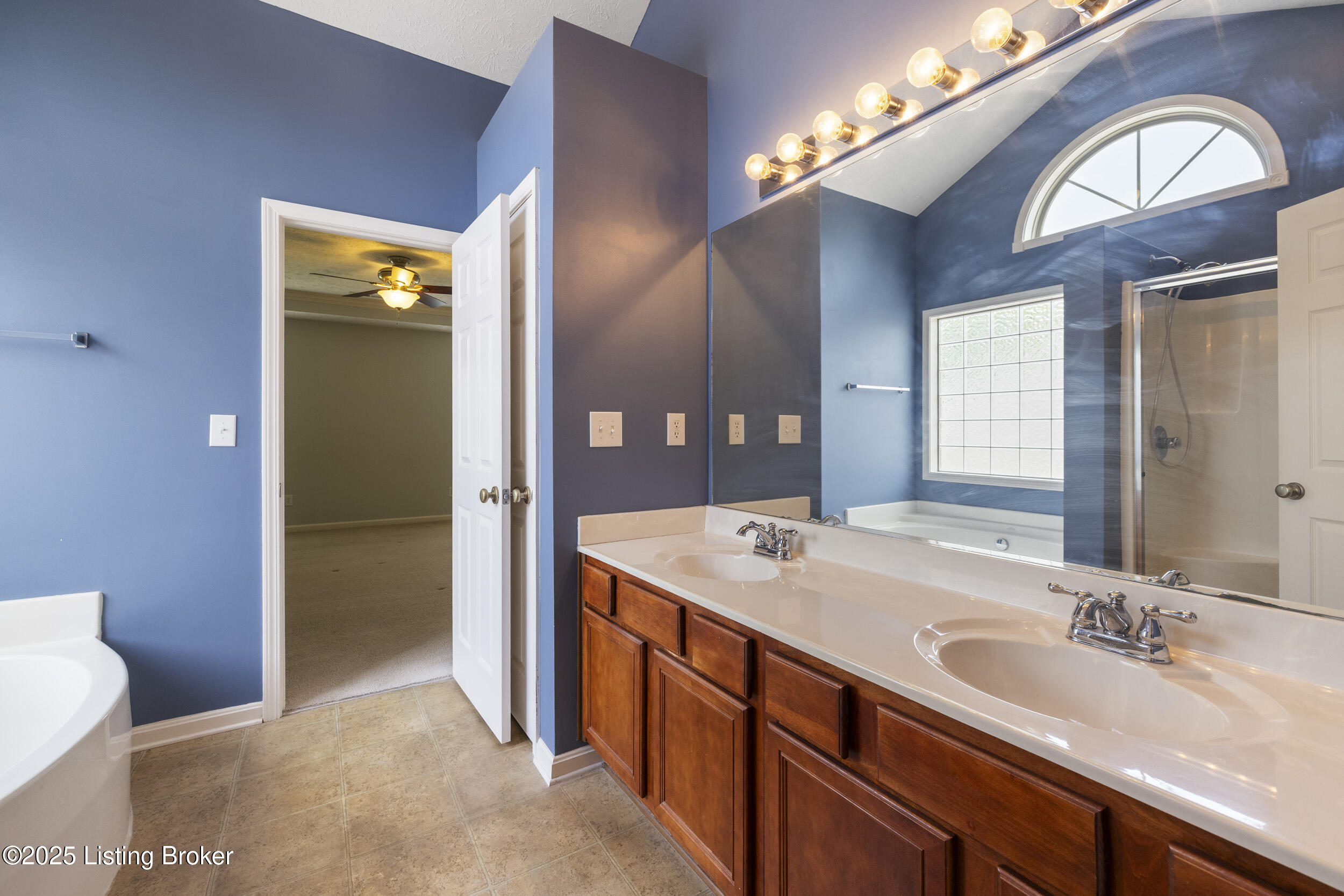8811 Eli Dr