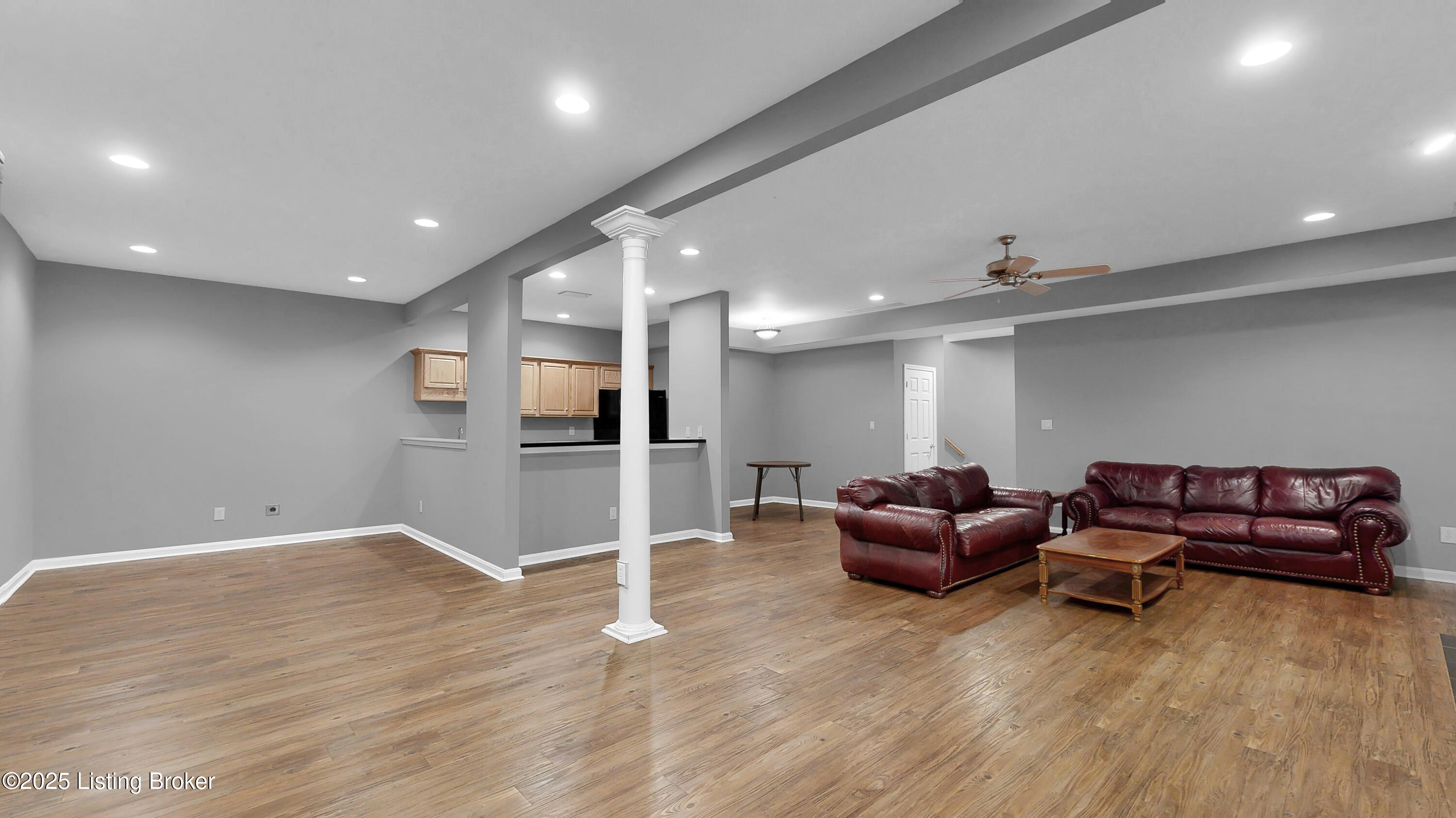 10002 Cave Creek Rd