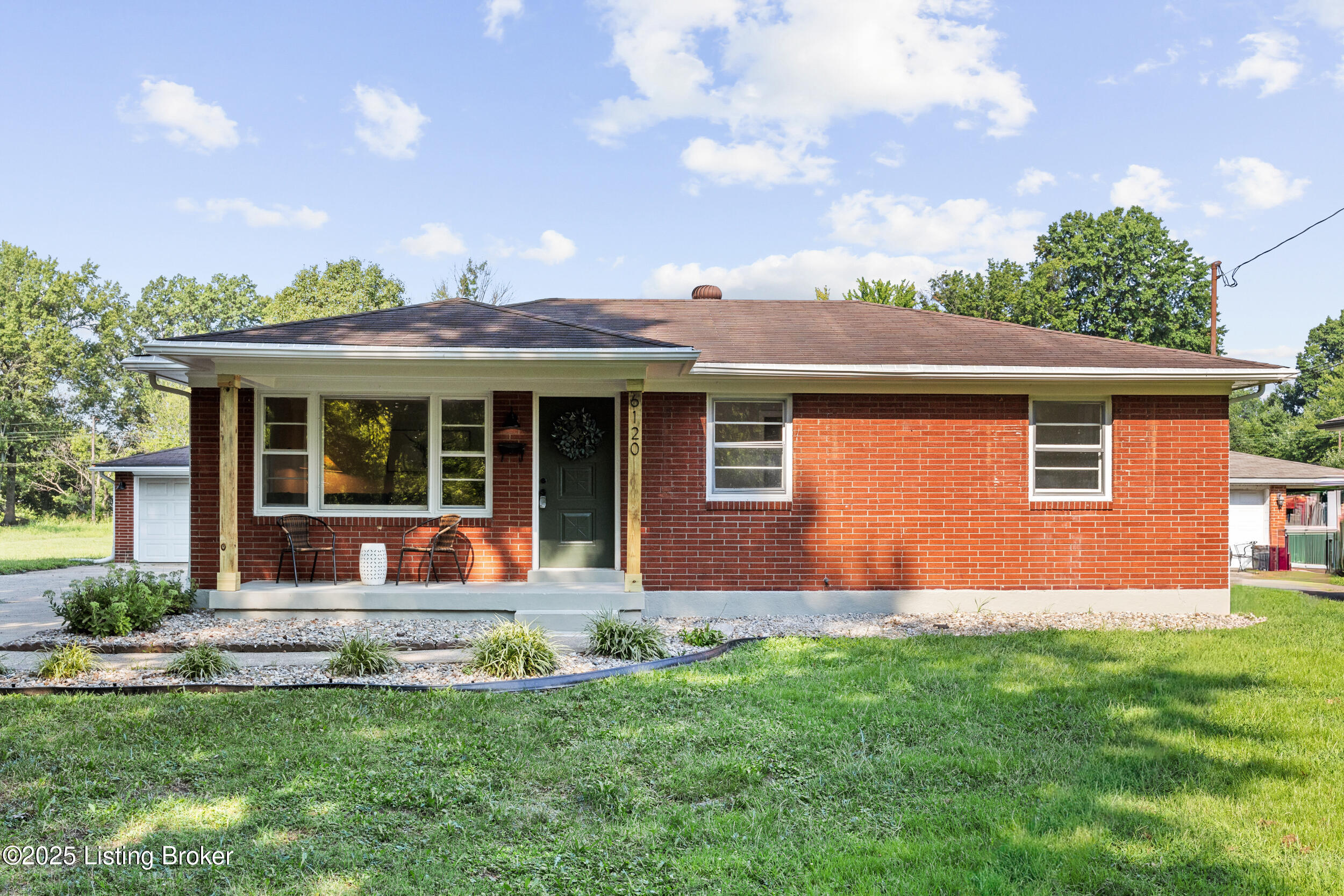 6120 Gloria Ln