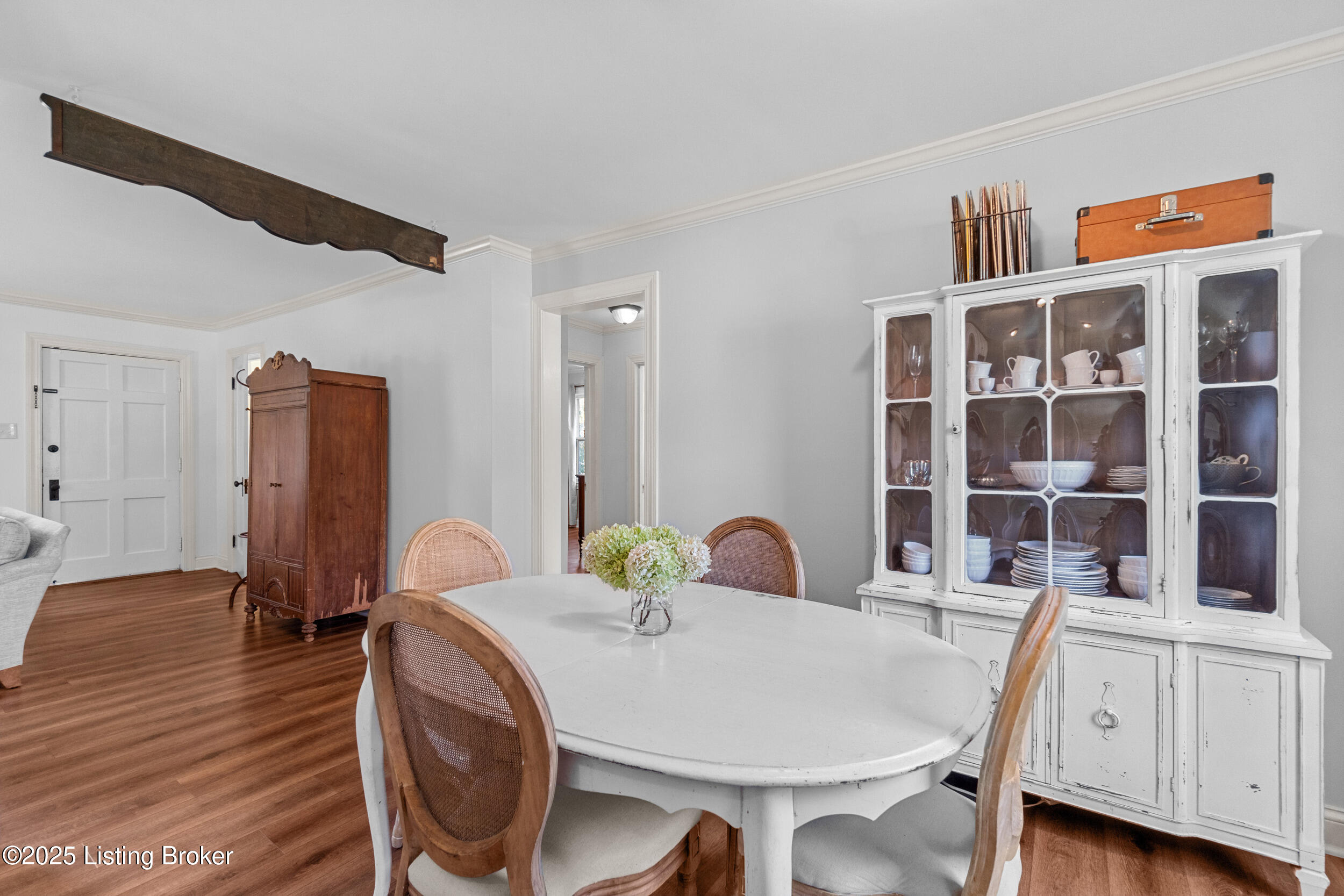3705 Locust Ave