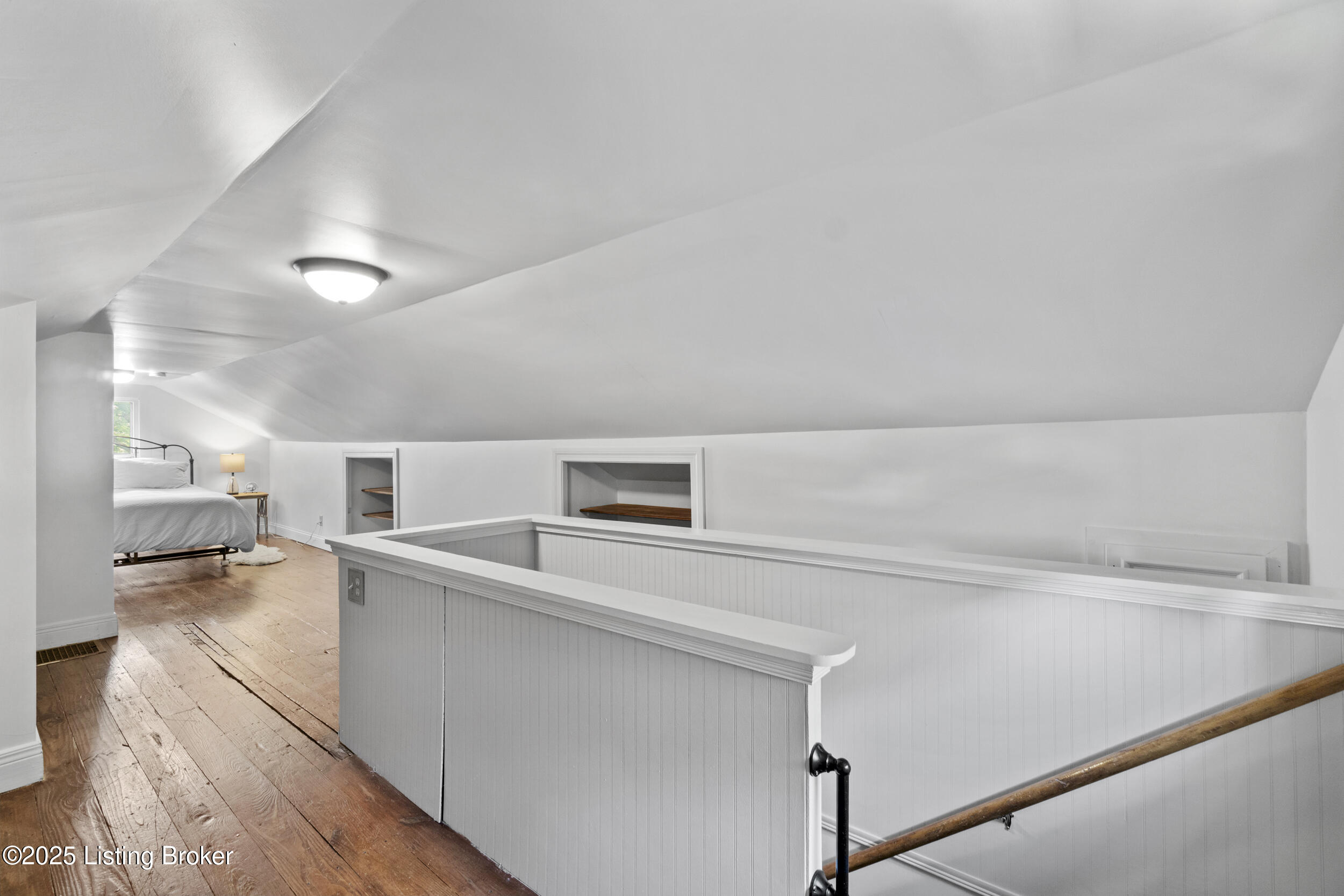 3705 Locust Ave