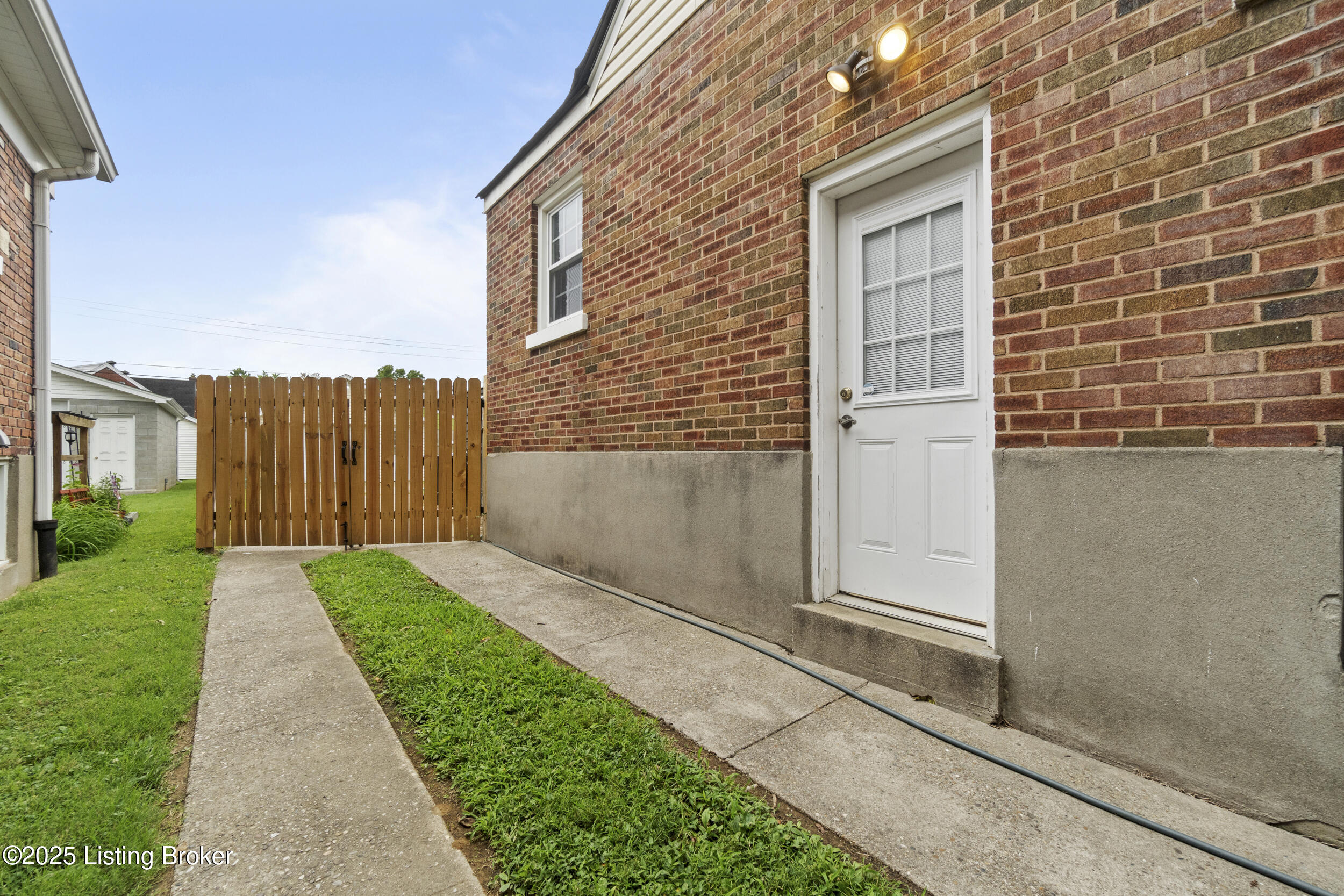 1224 Wolfe Ave